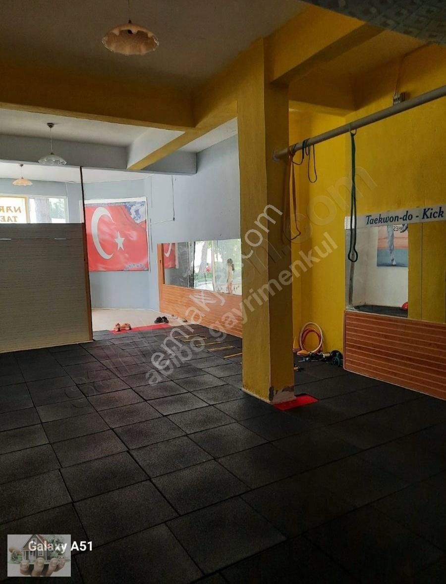Urla Zeytinalani Merkezde Satılık Dükkan - Görsel 8
