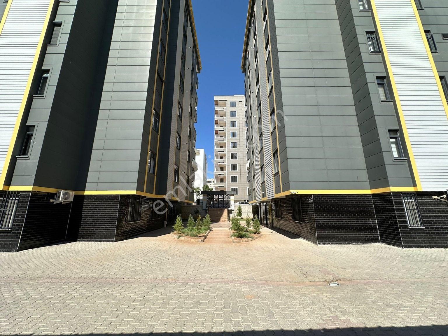 Karaköprü Doğukent Satılık Daire KARAKÖPRÜ GÜZELŞEHİRDE 3+1 180 M2 ULTRA LÜKS