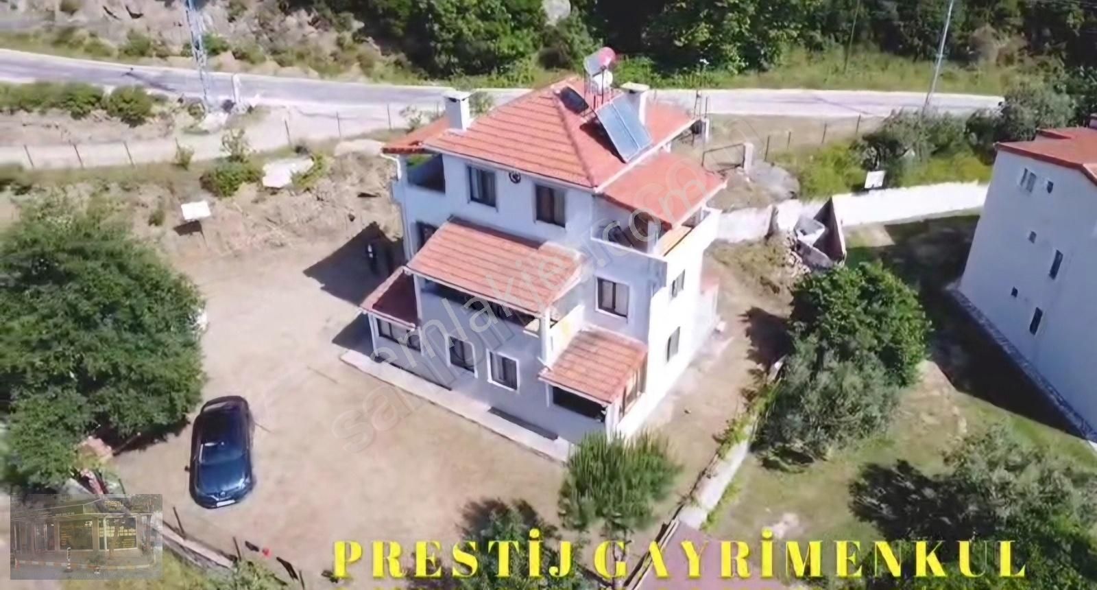 Erdek İlhan Satılık Villa PRESTİJDEN DENİZ MANZARALI MASRAFSIZ TRİBLEX VİLLA