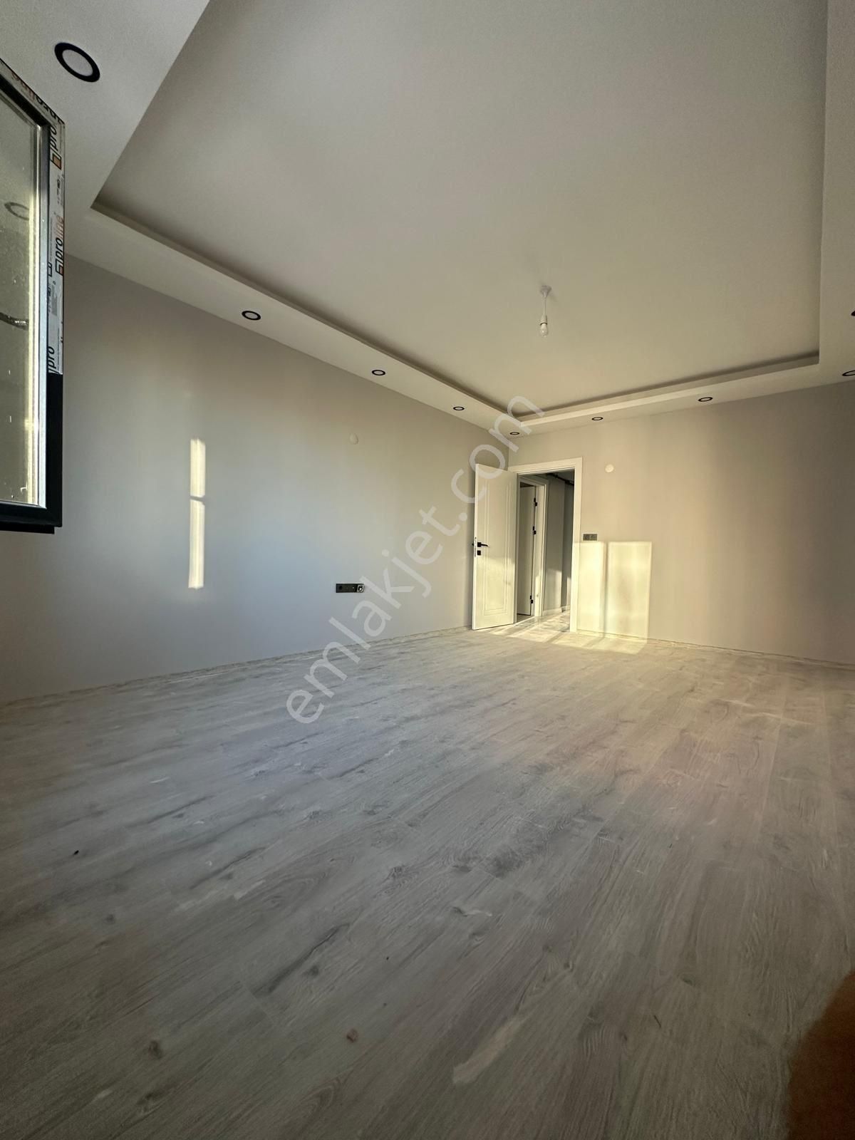 Uşak Merkez Kemalöz Satılık Daire UŞAK MERKEZ MASRAFSIZ FIRSAT SATILIK 2+1 DAİRE