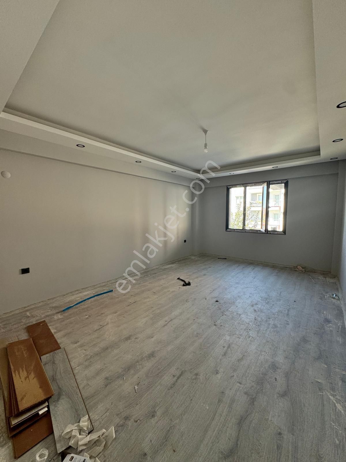 Uşak Merkez Kemalöz Satılık Daire UŞAK MERKEZ MASRAFSIZ FIRSAT SATILIK 2+1 DAİRE