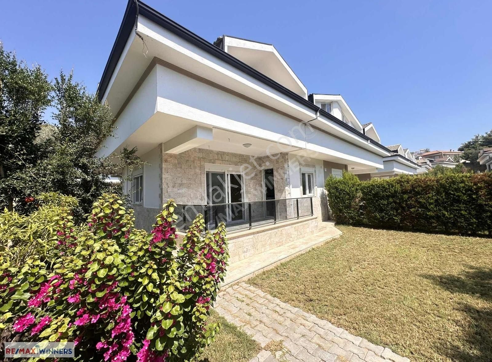 Kemer Arslanbucak Satılık Villa KEMER ARSLANBUCAK SİTE İÇERİSİNDE 3+1 SATILIK VİLLA