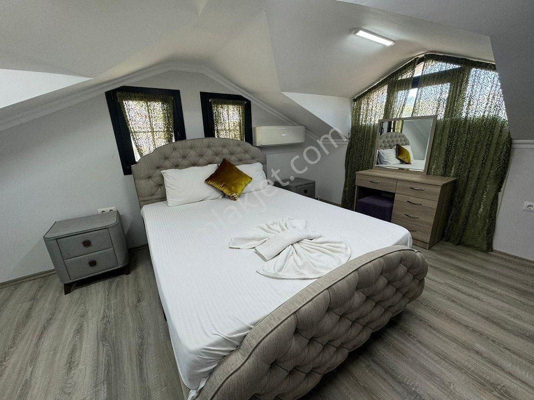 Fethiye Göcek'de Kiralık 5+1 Havuzlu Villa - Görsel 25