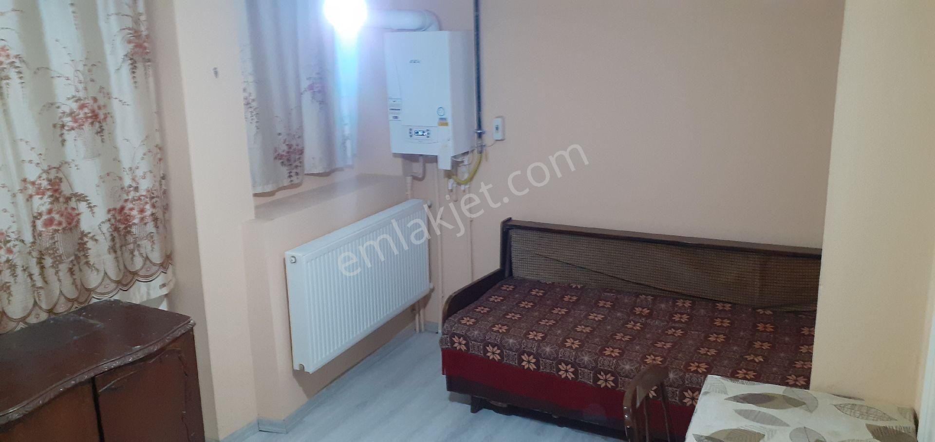 Bakırköy Sakızağacı Kiralık Daire Kamu Pers. Bayan veya Kız Öğrenci Eşyalı /Eşyasız Kiralık Daire