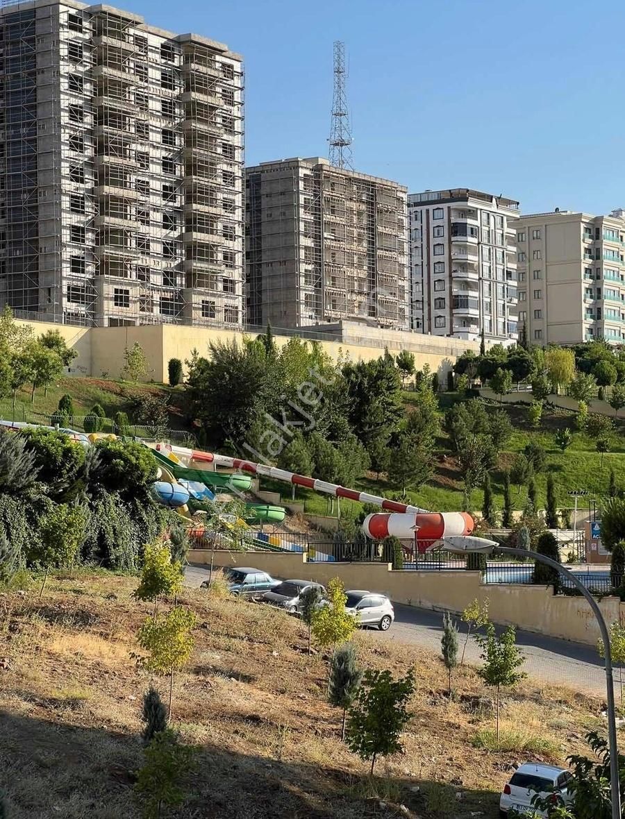 Karaköprü Doğukent Satılık Daire KARAKÖPRÜ DOĞUKENT MAHALLESİNDE ACİLL SATILIK DAİRE