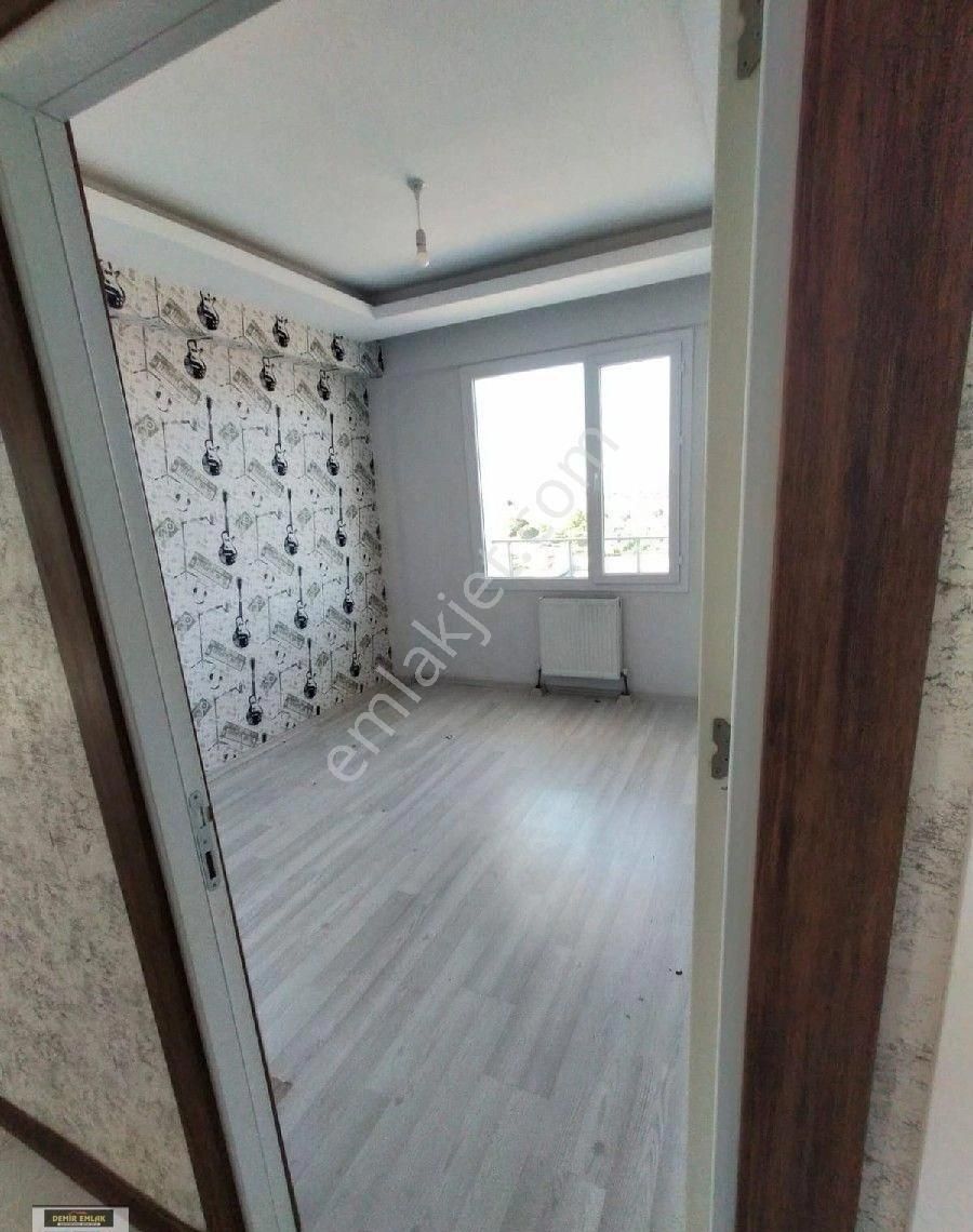 Yenişehir Üçkuyu Kiralık Daire Demir Emlâk Ofisinden Öz Odak 12 Sitesinde Lüks Kiralık Daire