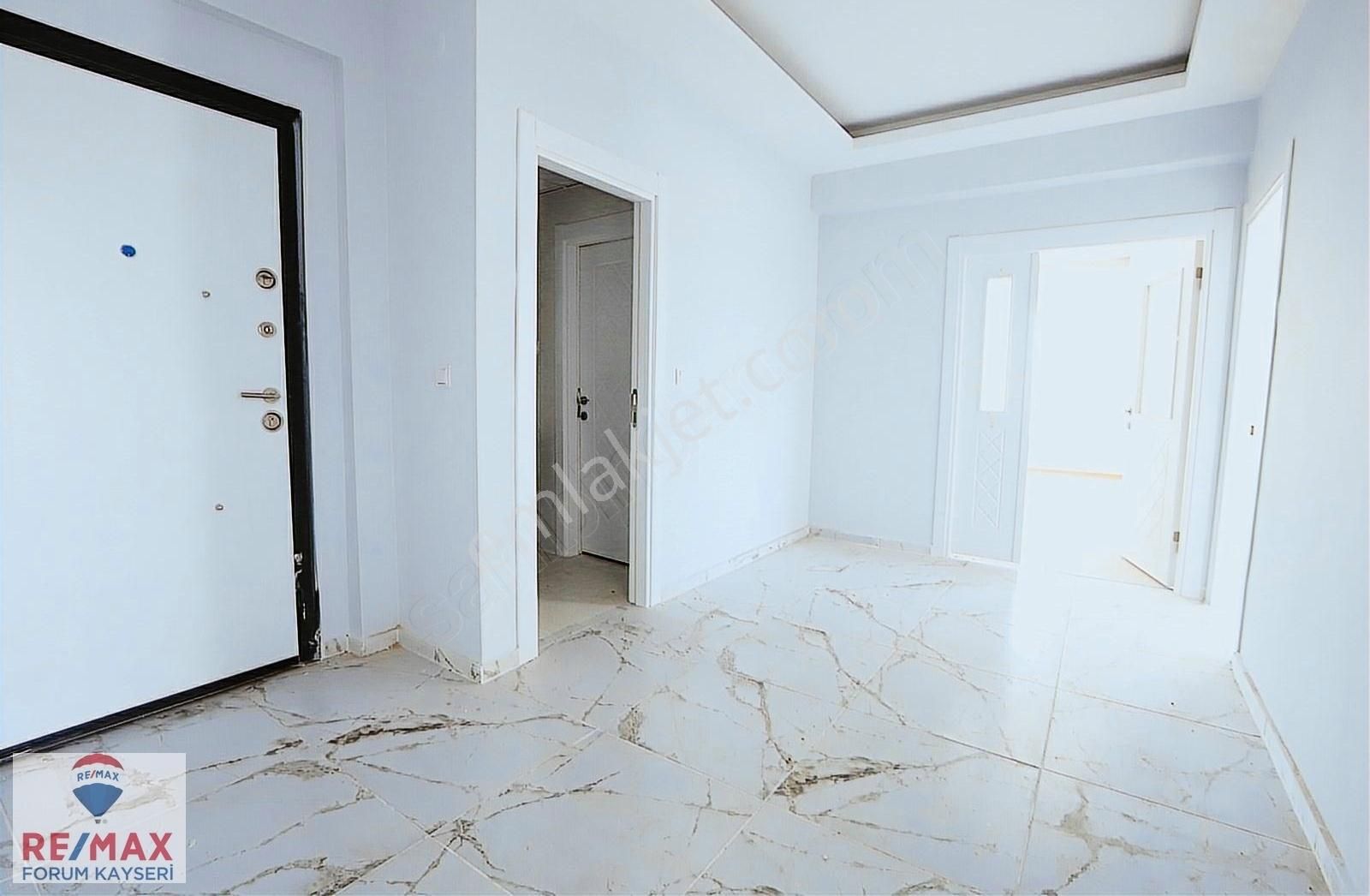 Melikgazi Bahçelievler Kiralık Daire Mimarsinan Serkent Sıfır 3+1 Kiralık Daire Yıllık Peşin