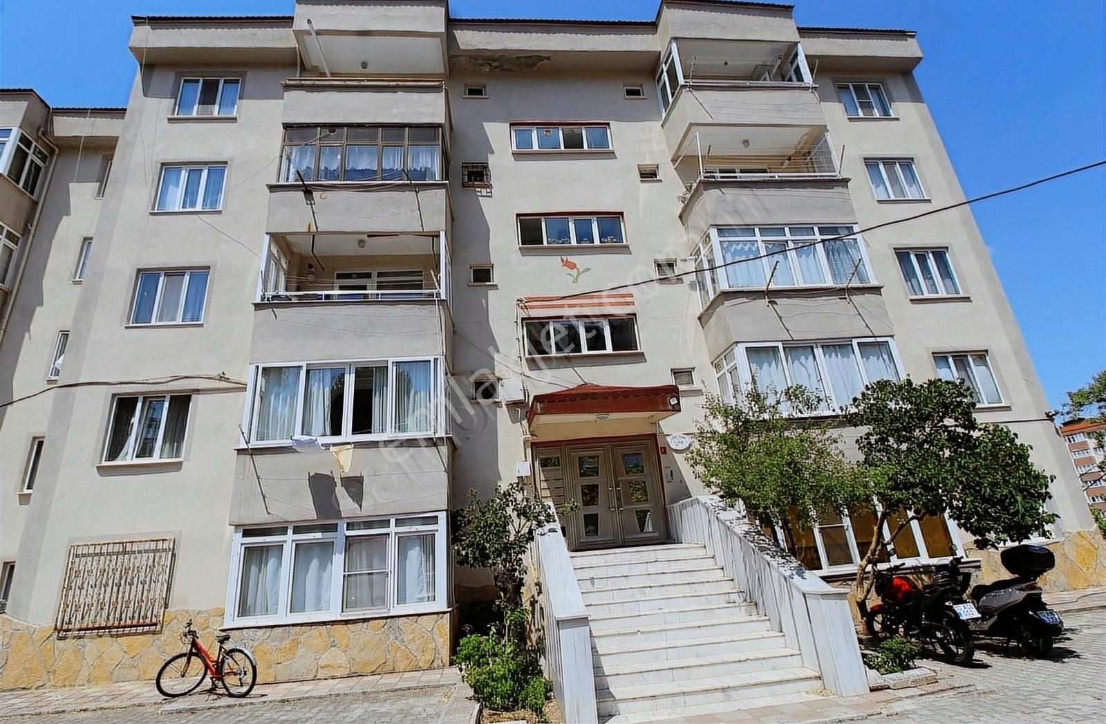 Karesi Adnan Menderes Satılık Daire CENTURY21 BAL'DAN ADNAN MENDERES'TE SATILIK 3+1 DAİRE