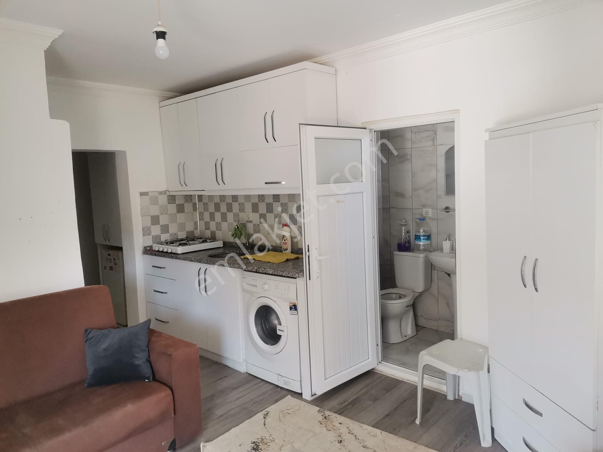 Serik Merkez Kiralık Daire  1+1 KİRALIK STÜDYO ARA KATI