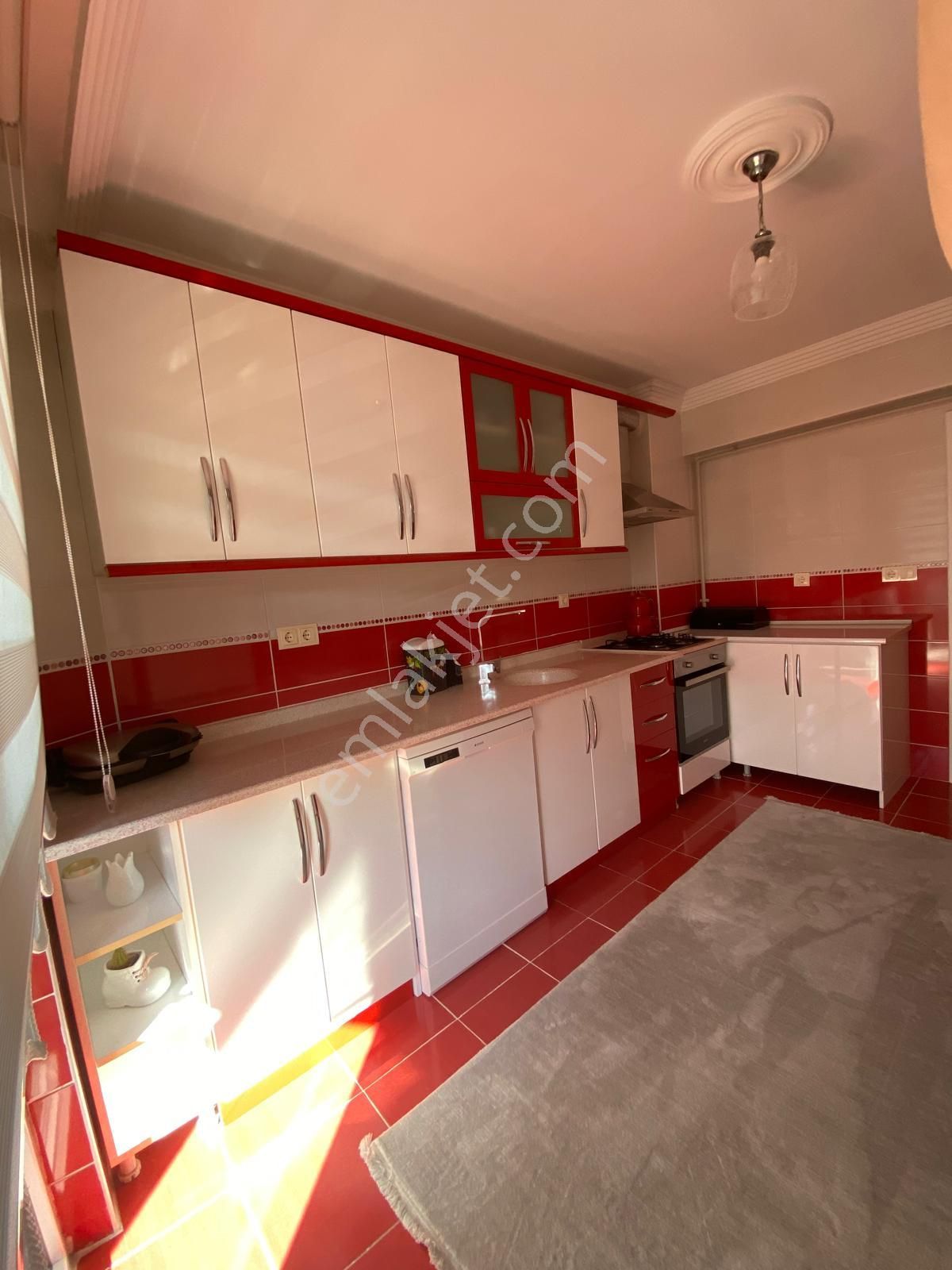 Gölbaşı Karşıyaka Satılık Daire  KARŞIYAKA GÜZELYALIDA 3+1 SON KAT GENİŞ YAPILI DAİRE KRDNZ EMLAK