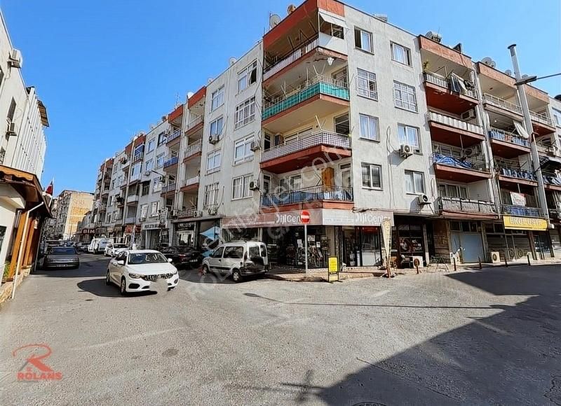 Akdeniz Bahçe Satılık Daire ÇARŞI MERKEZDE ÇOCUK ŞUBE CİVARI BAĞIMSIZ MUTFAKLI 3+1 DAİRE