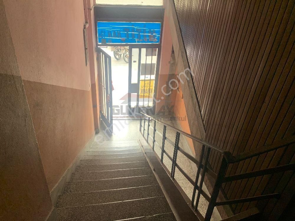 Güvenay - Çorum Gazi Cad. Saat Kulesi Yanı Kiralık Ofis & Büro - Görsel 2