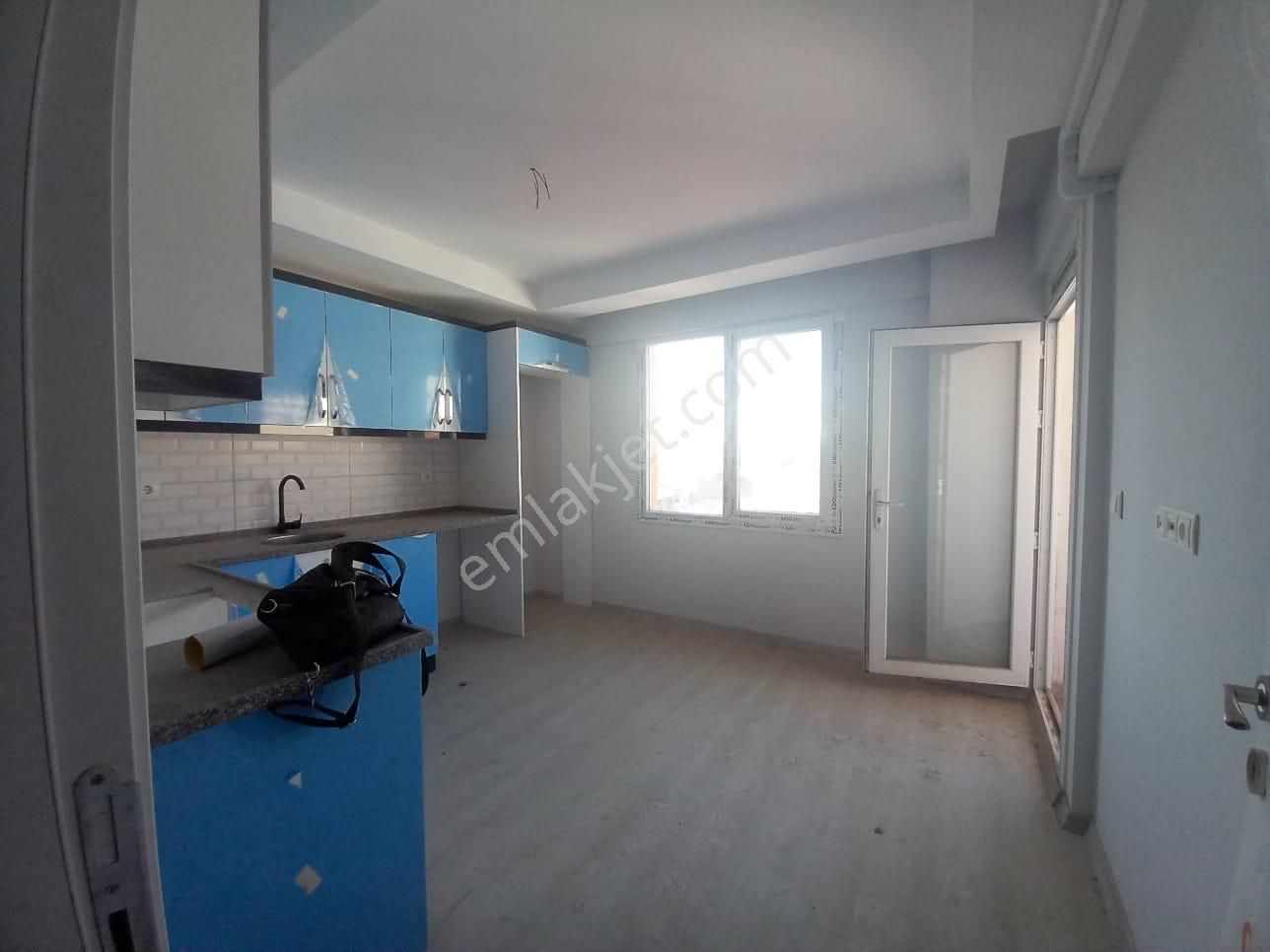 Salihli Kocaçeşme Satılık Daire  MANİSA SALİHLİ'DE SATILIK 2+1 DOĞALGAZLI  DAİRE KOCAÇEŞME MAH