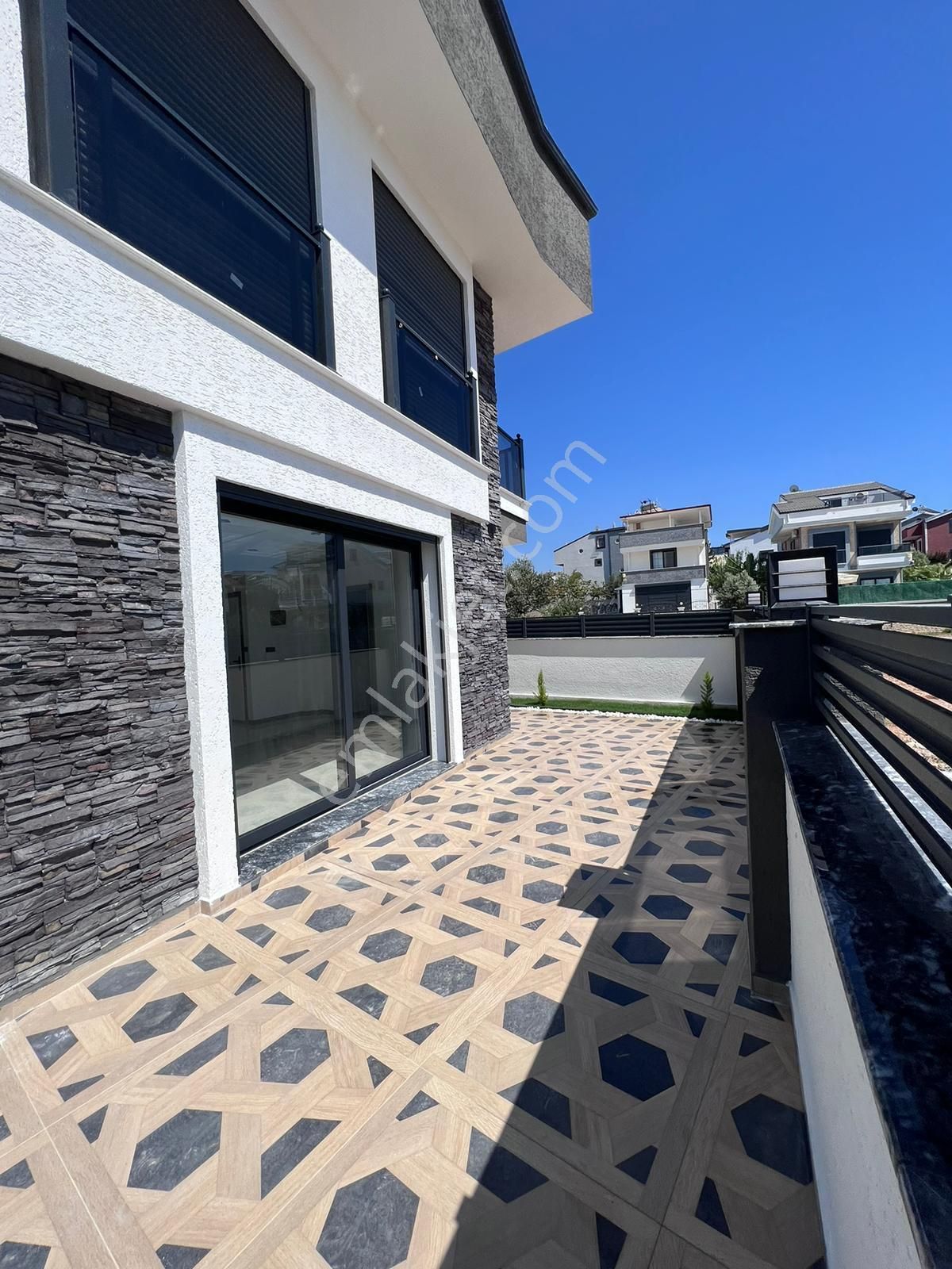 Didim Hisar Mahallesinde Ultra Lüks 3+1 Havuzlu Villa - Görsel 4