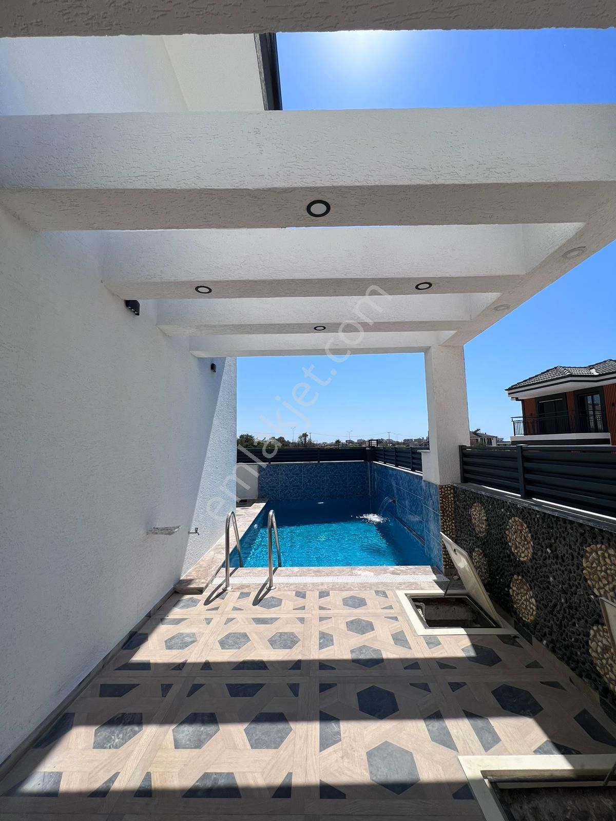 Didim Hisar Mahallesinde Ultra Lüks 3+1 Havuzlu Villa - Görsel 6