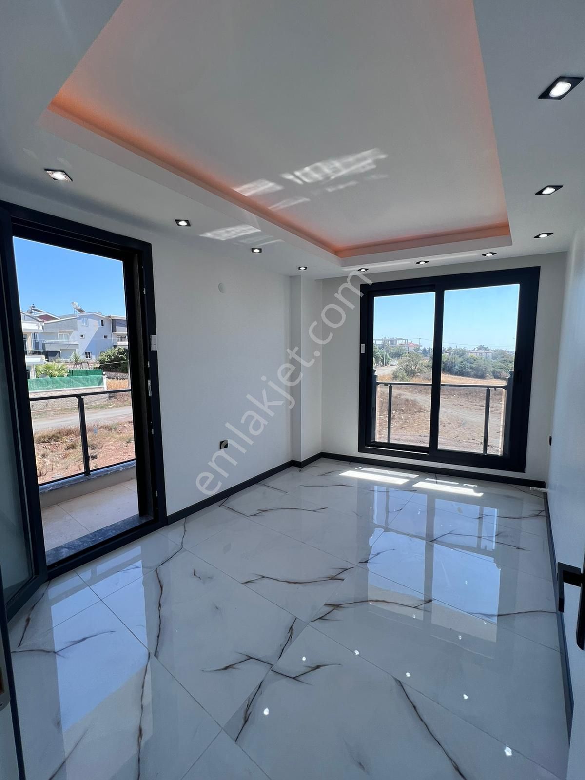 Didim Hisar Mahallesinde Ultra Lüks 3+1 Havuzlu Villa - Görsel 20