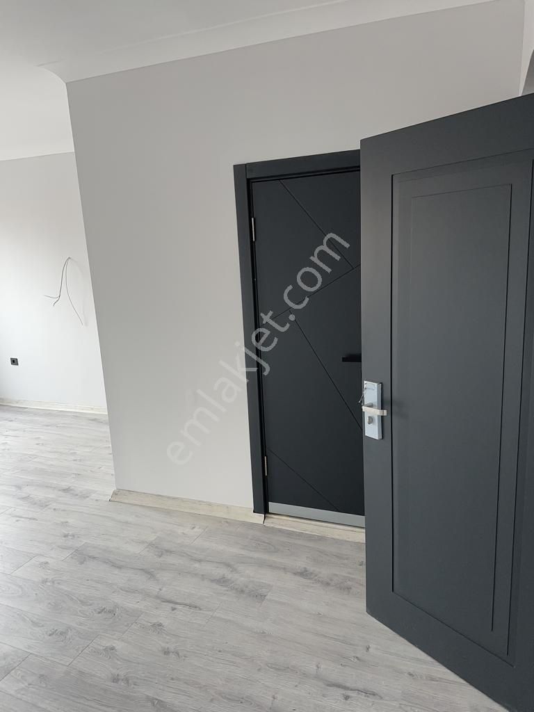 Kırıkkale Merkezde Komple Kiralık Bina-iş Yeri - Görsel 8