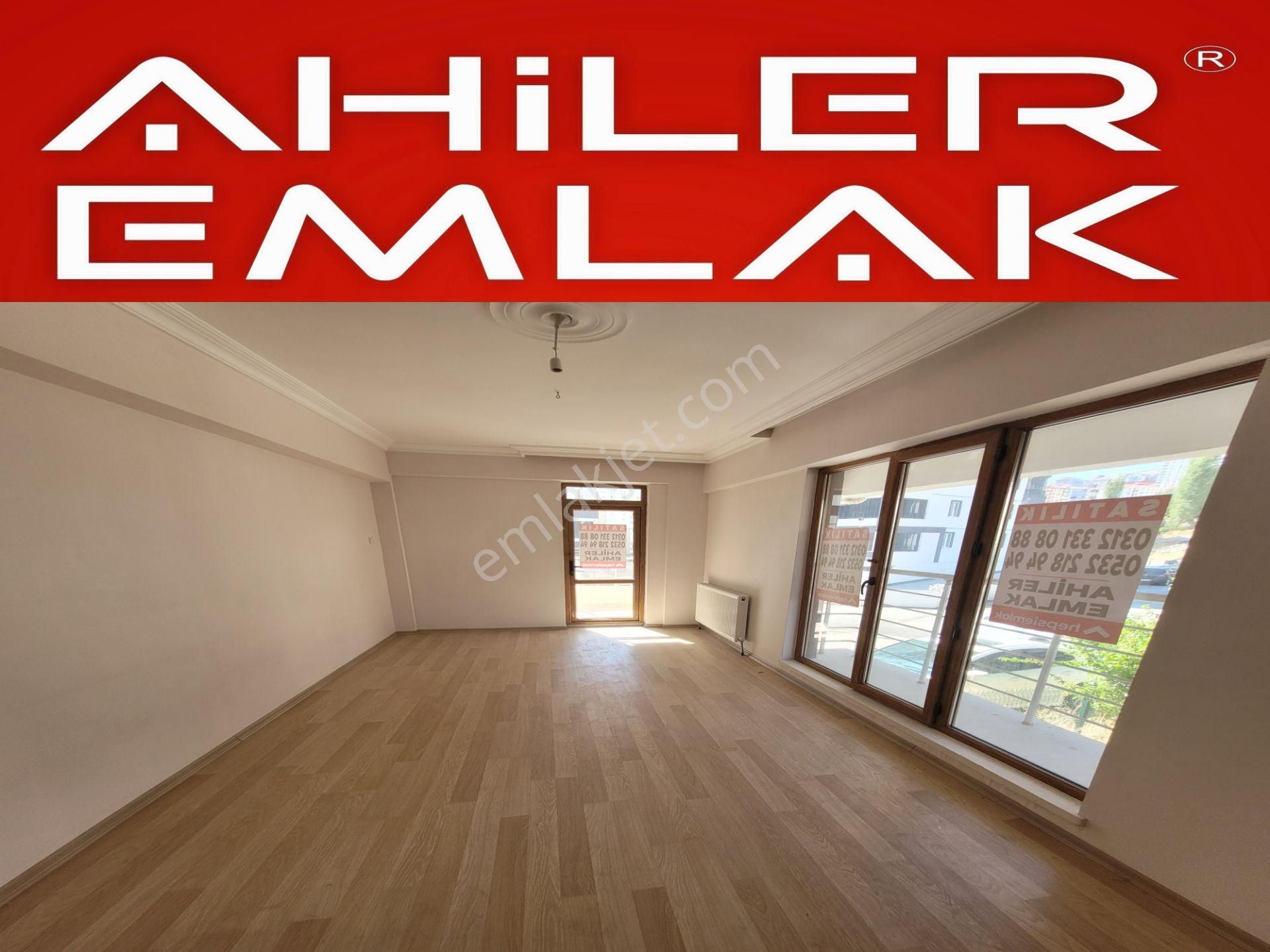 Keçiören Sancaktepe Satılık Daire  AHİLER EMLAK'TAN ESTERGON CD.SİNDE GİRİŞ KAT 4+1 DAİRE