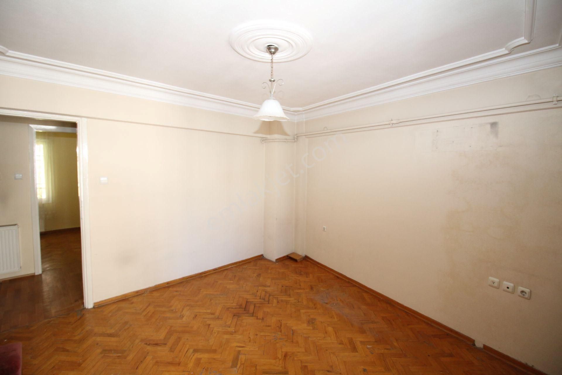 Akevler Mevkinde Doğalgazlı 3+1 Daire - Görsel 27