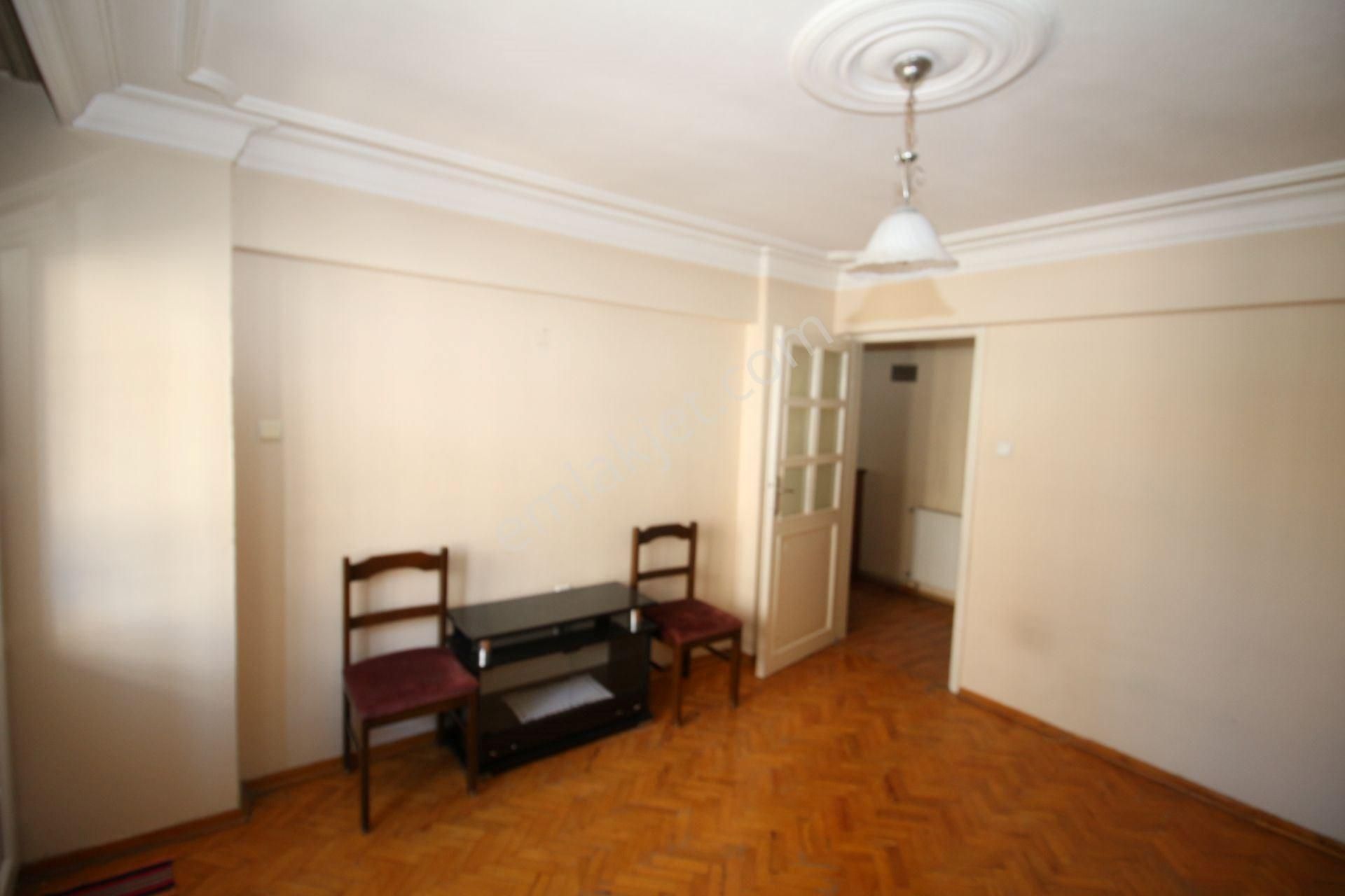 Akevler Mevkinde Doğalgazlı 3+1 Daire - Görsel 26