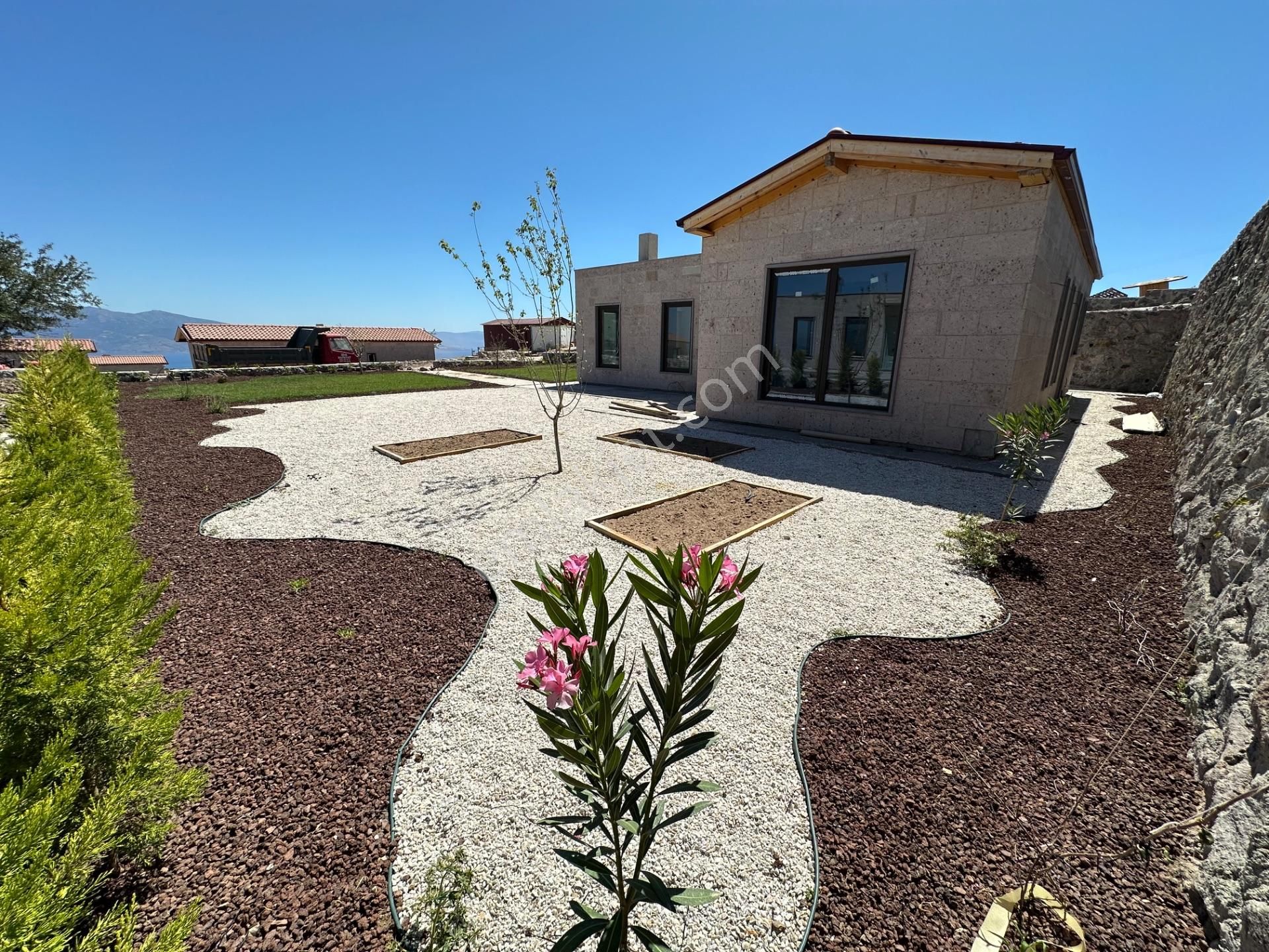 Takasa Açık!!!! Agora Asos Sitesinde Muhteşem 3+1 Satılık Villa - Görsel 4