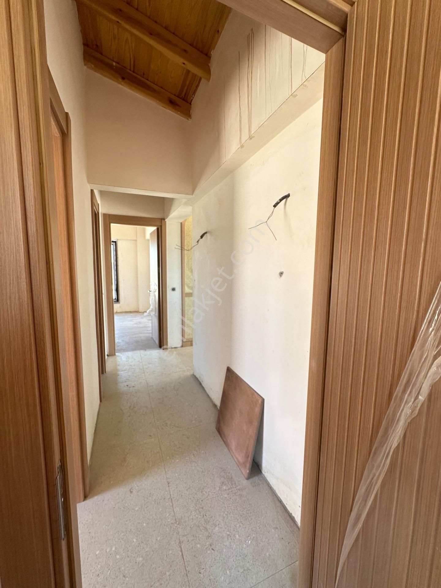 Takasa Açık!!!! Agora Asos Sitesinde Muhteşem 3+1 Satılık Villa - Görsel 14