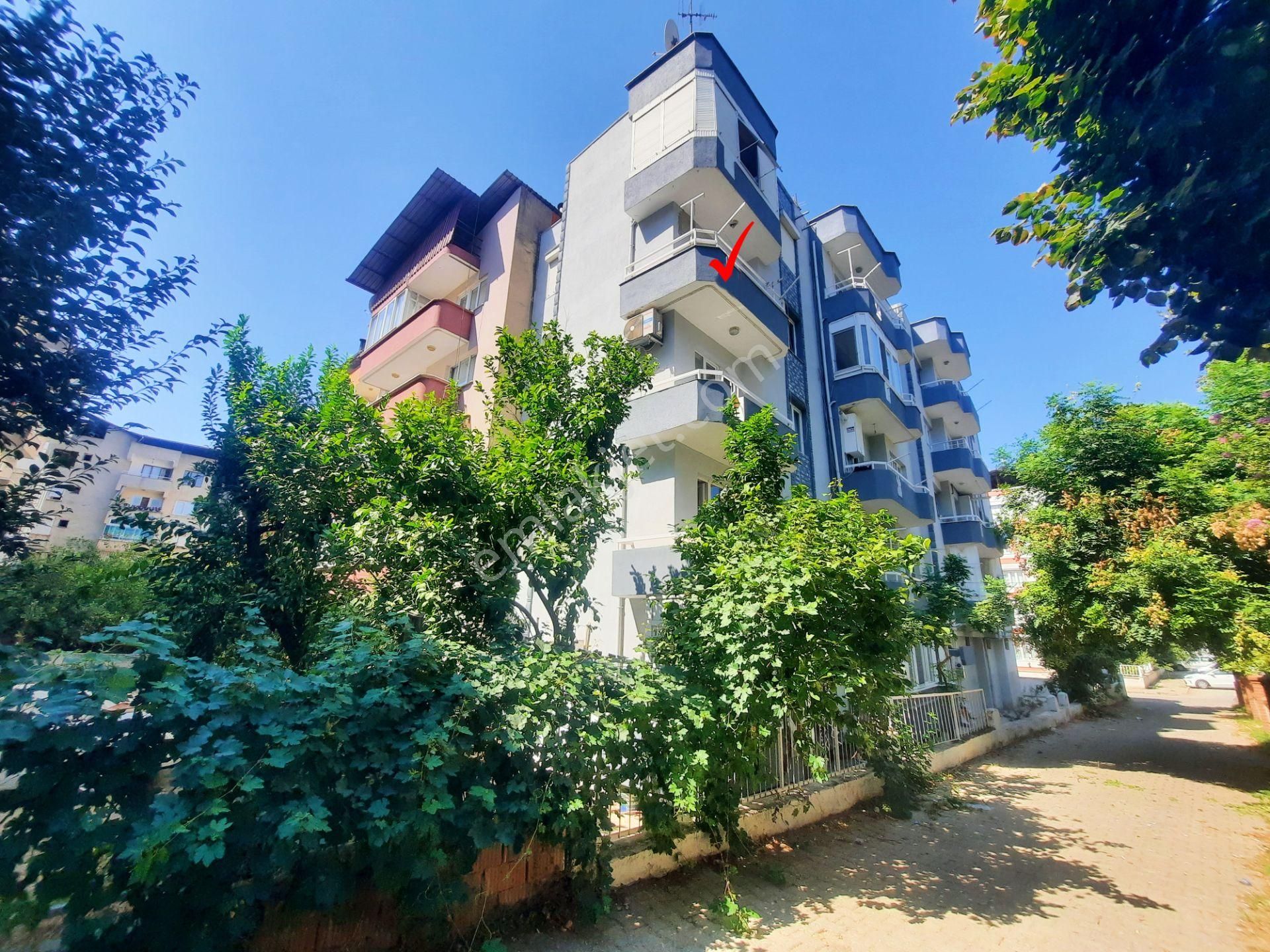 Nazilli Yıldıztepe Satılık Daire  Şehir merkezinde, park manzaralı 4.kat daire..