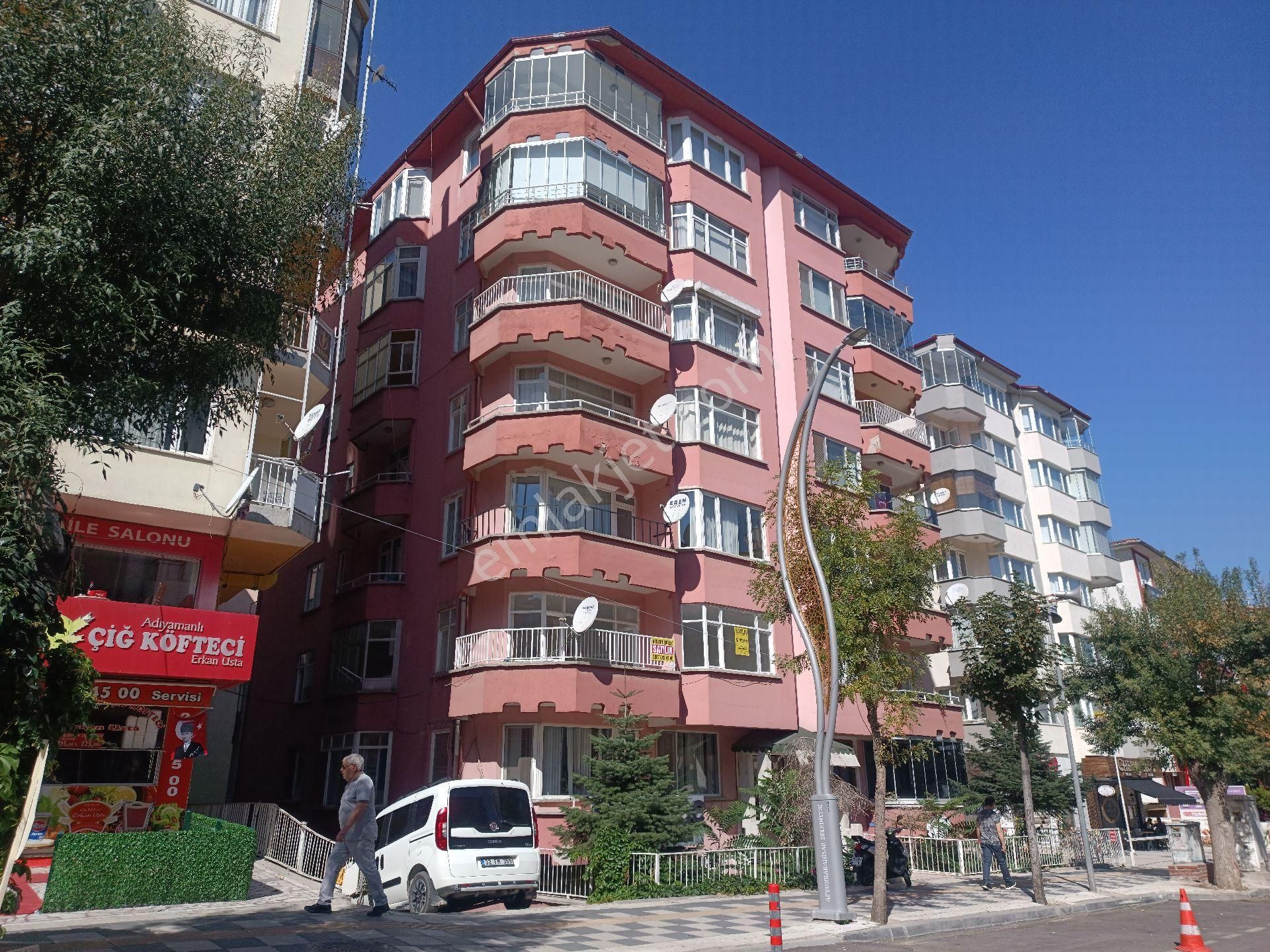 Afyonkarahisar Merkez Dumlupınar Satılık Daire Yeşilyol'da Büro Ofise Uygun 4+1 Afjetli Satılık Daire