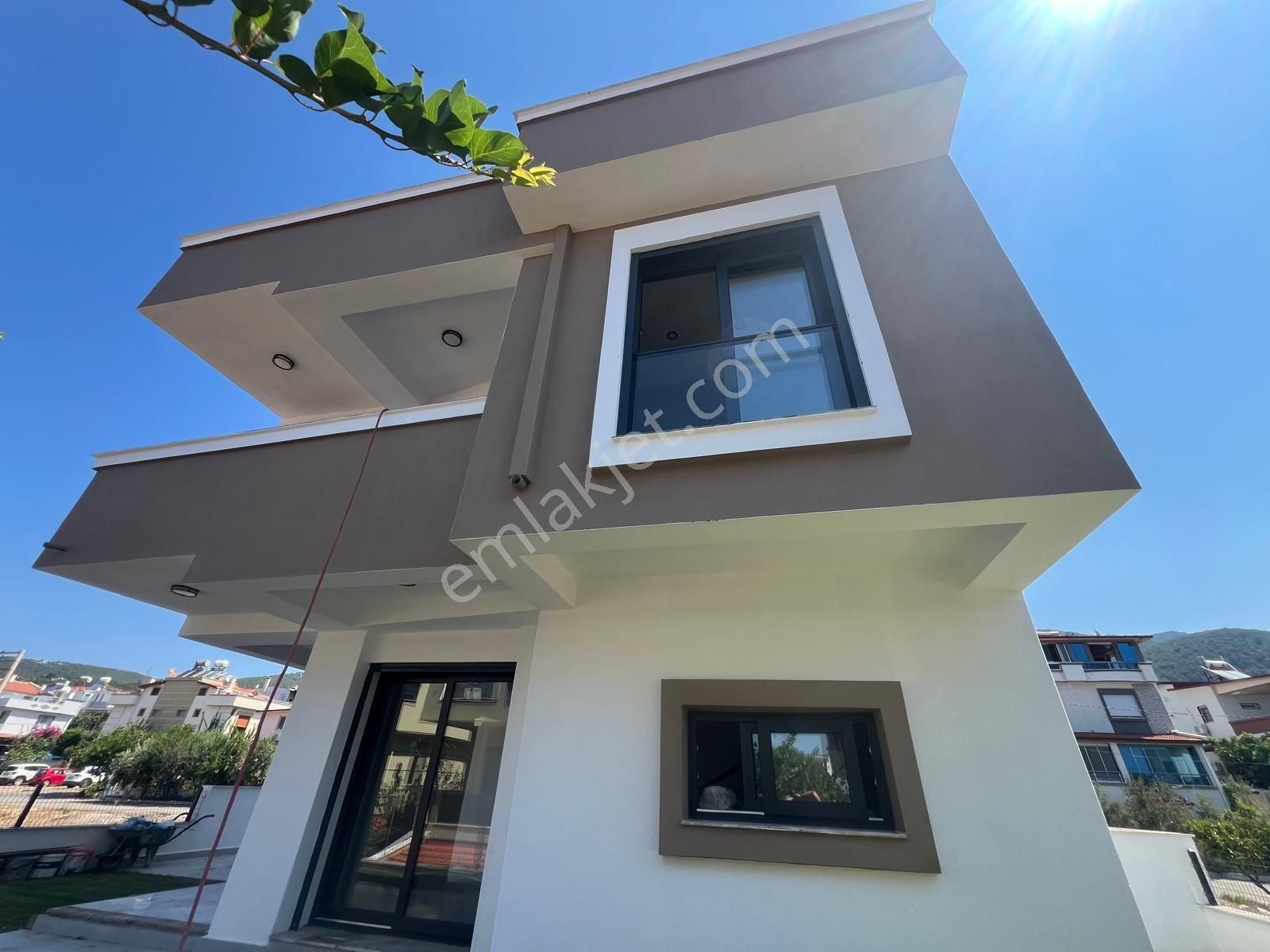 Gözütok Mimarlık'tan Orta Mahalle Merkezde 3+1 Lüks Villa - Görsel 8