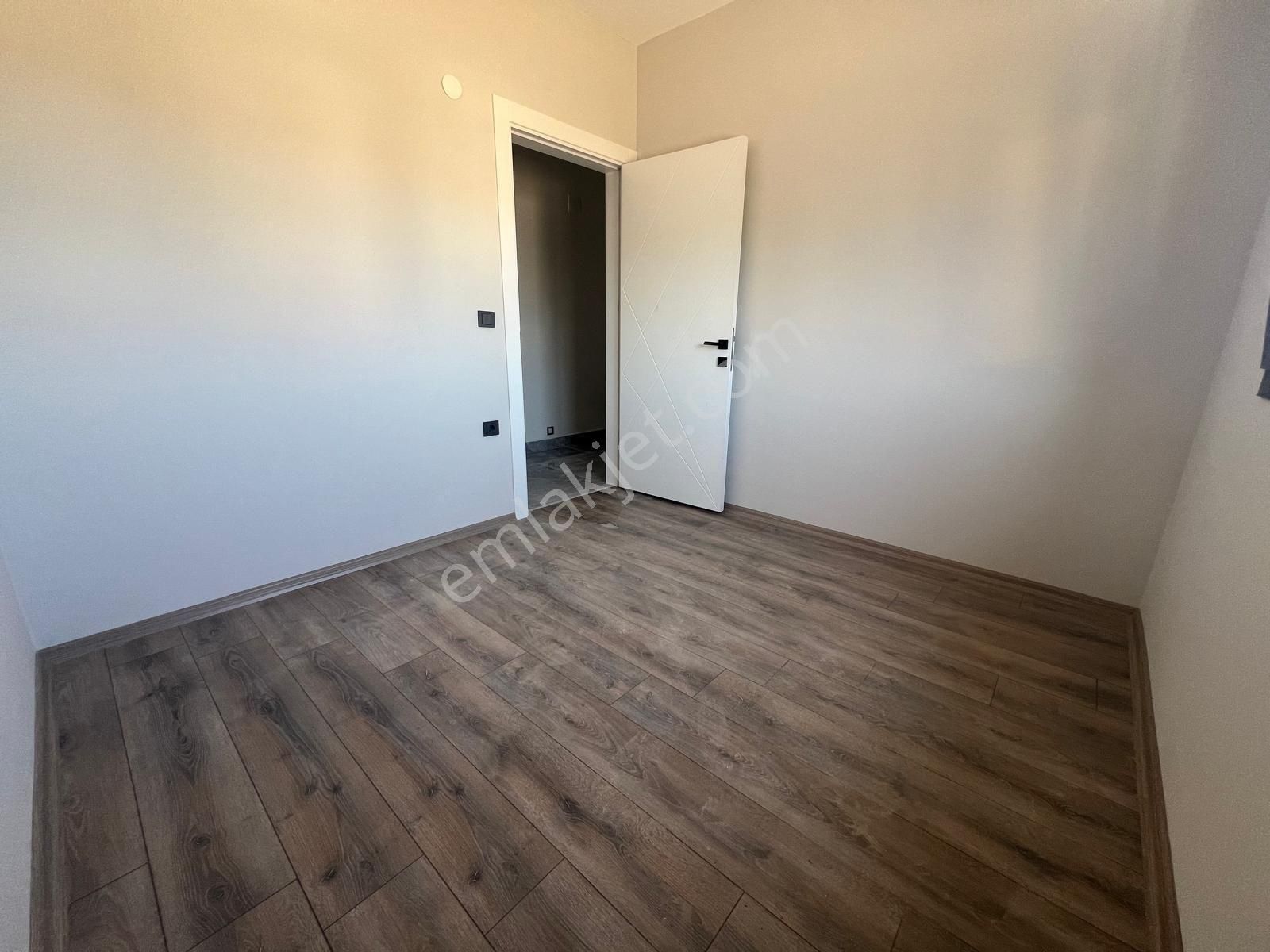 Gözütok Mimarlık'tan Orta Mahalle Merkezde 3+1 Lüks Villa - Görsel 30