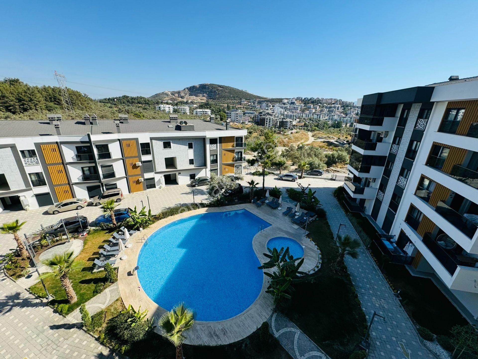 Kuşadası İkiçeşmelik Satılık Daire Kuşadasında Satılık Arakat 2+1 Yeni Daire