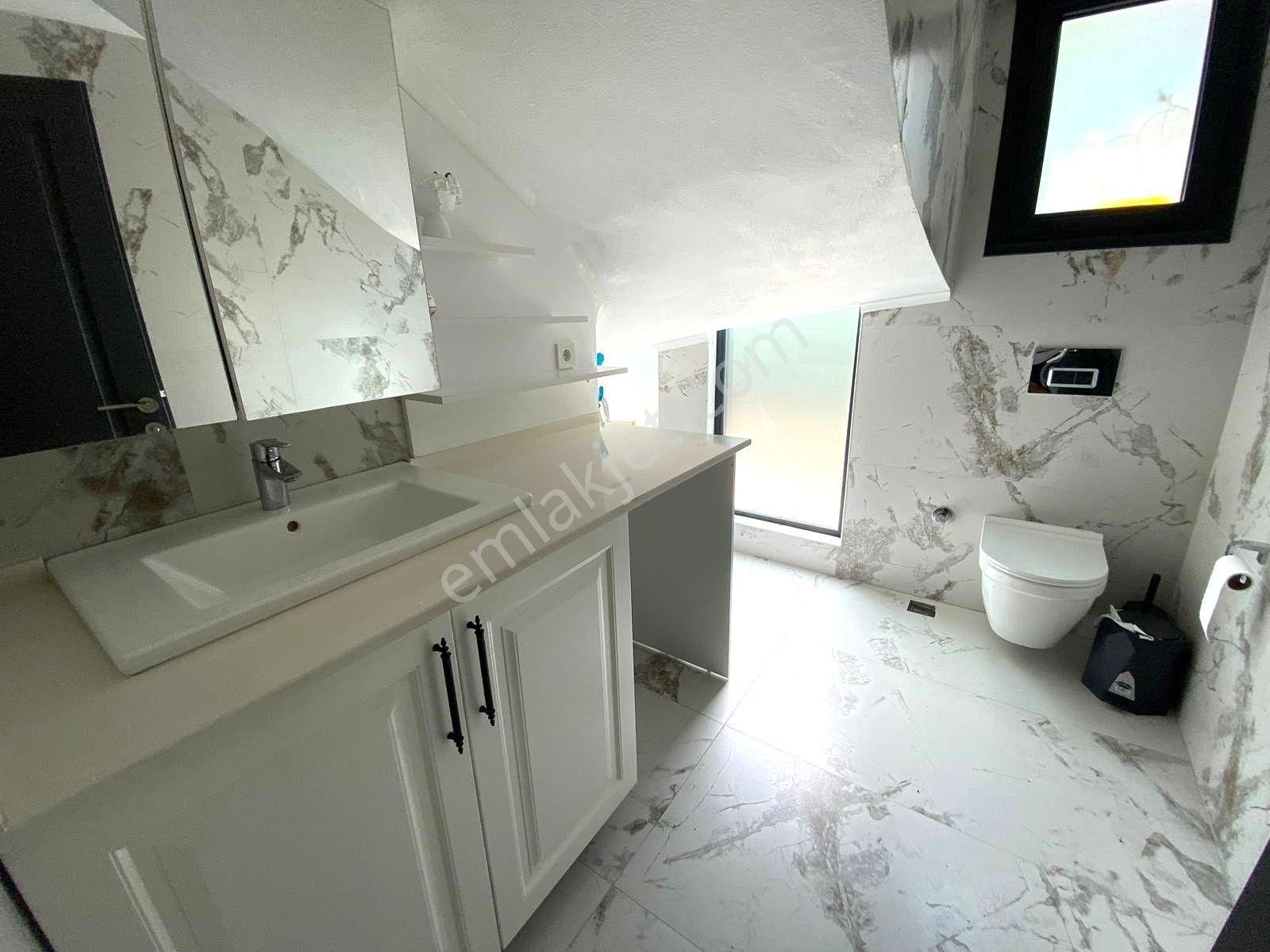 Goldhouse Dan Satılık Villa Havuzlu Müstakil 4+1 - Görsel 15