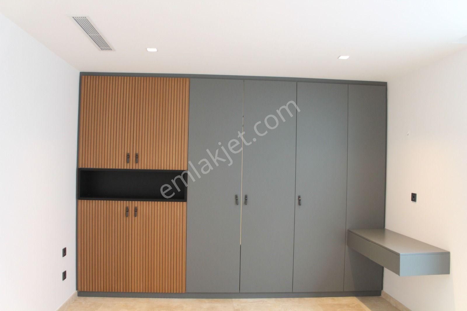 Gümüşlük'te 5+1 Mustakil Tripleks Havuzlu Villa - Görsel 22