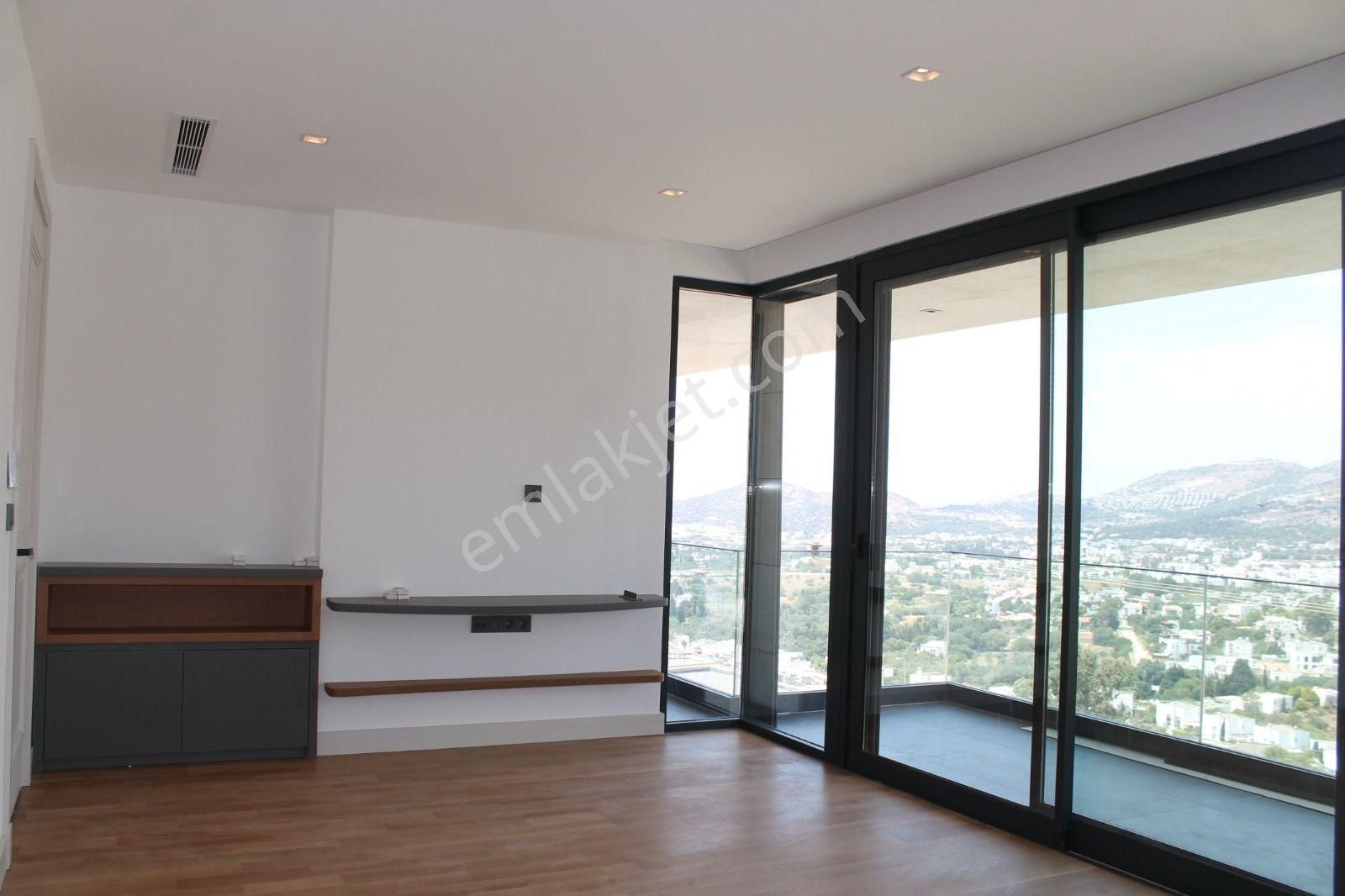 Gümüşlük'te 5+1 Mustakil Tripleks Havuzlu Villa - Görsel 15