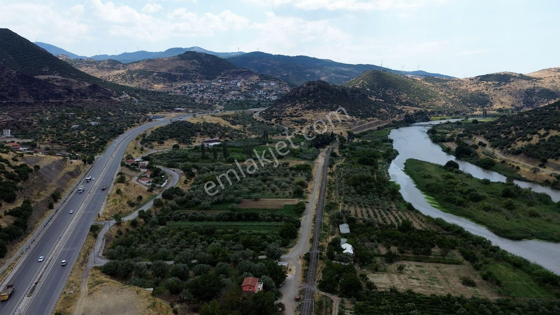 Menemen Bağcılar Satılık Arazi Depo Ticari İmara Uygun Arsa Eletiri Suyu Var