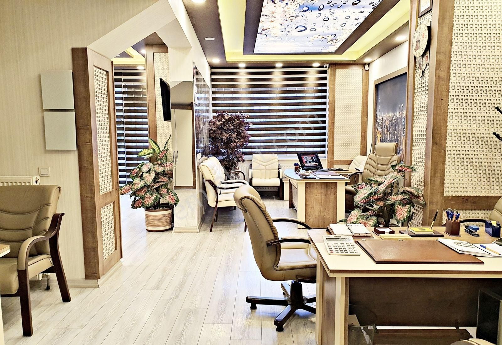 Full Yapılı Eşyalı 130 M2 Ofis & Dükkan - Görsel 11