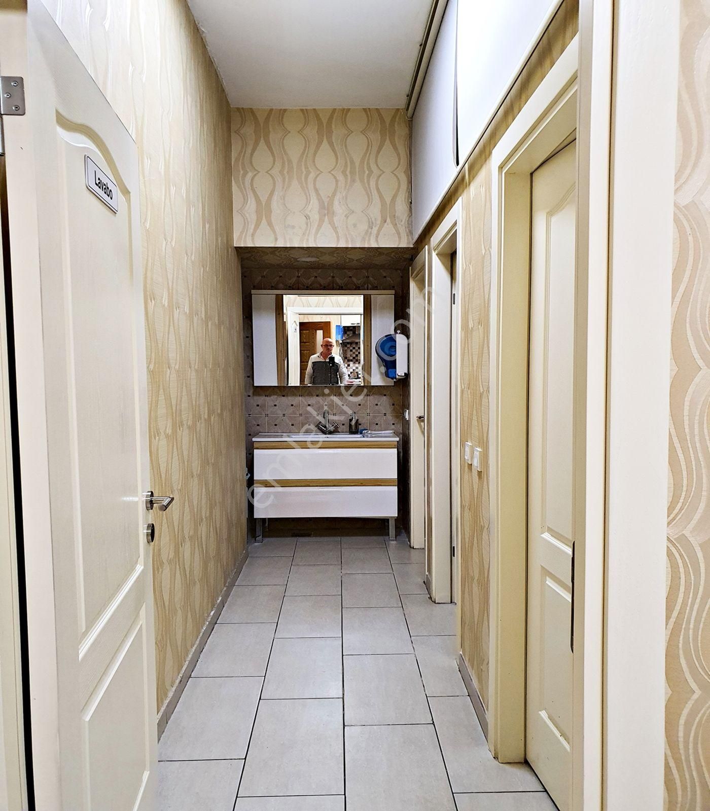 Full Yapılı Eşyalı 130 M2 Ofis & Dükkan - Görsel 21