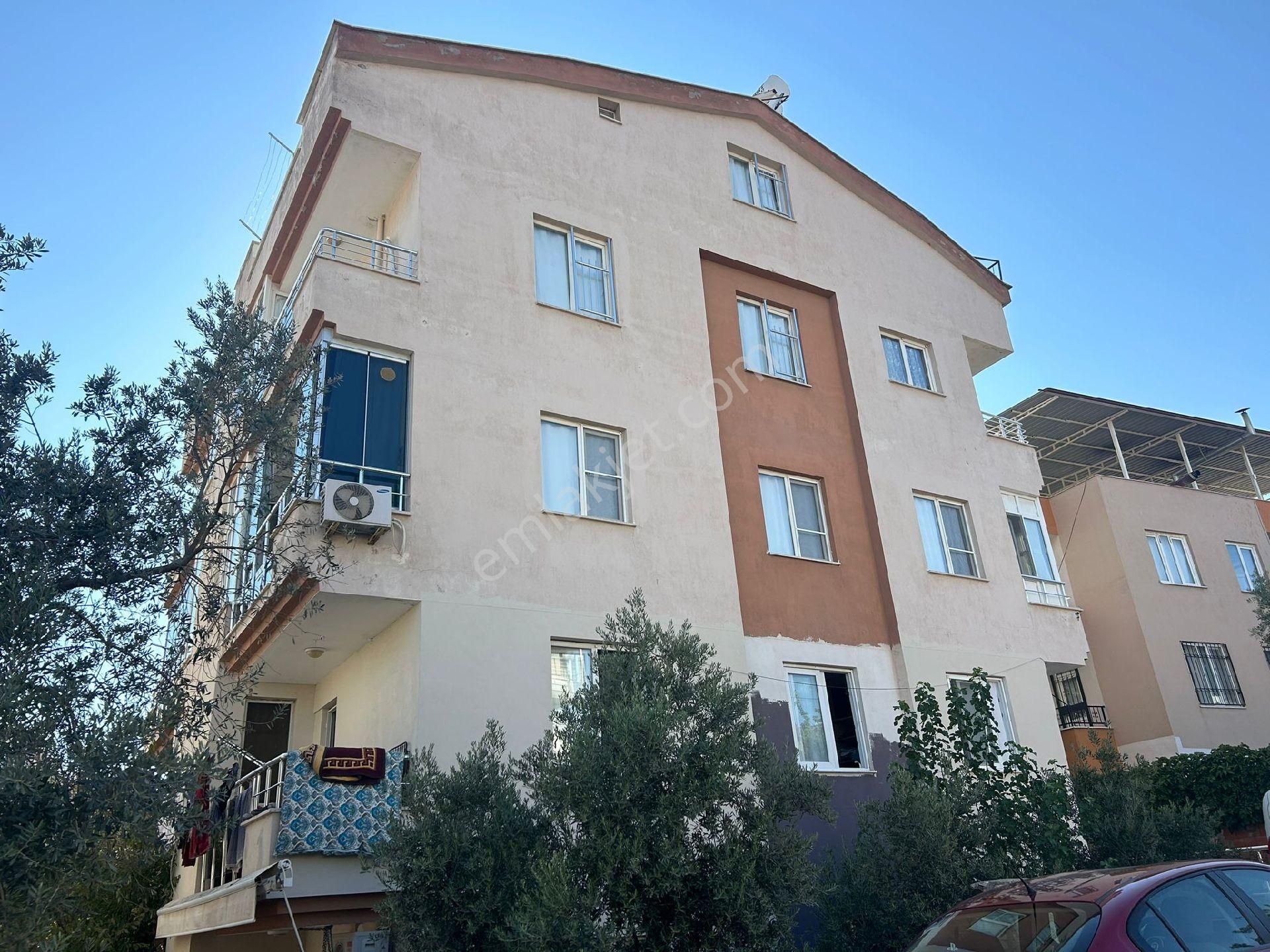 Didim Cumhuriyet Satılık Daire DİDİM MERKEZDE SATILIK 2+1 AYRI MUTFAK DAİRE