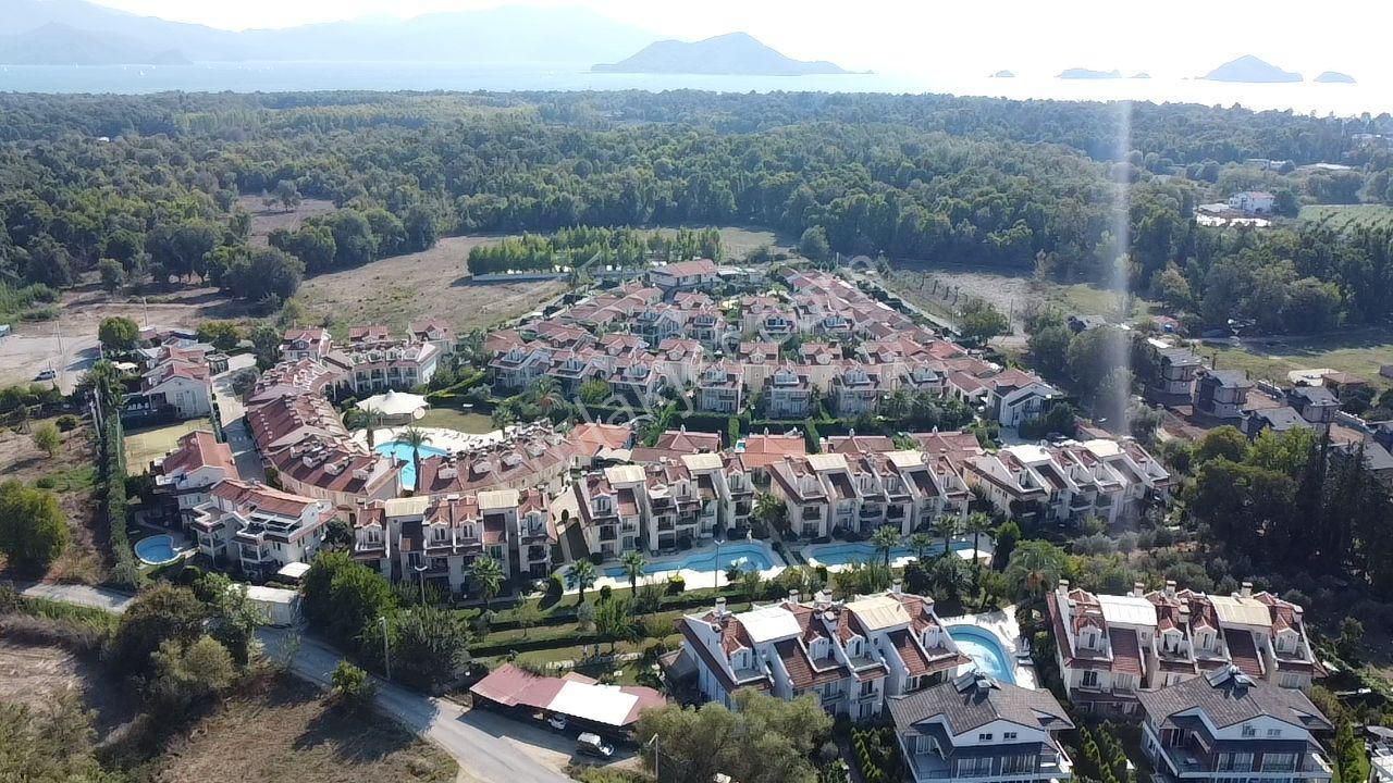 Fethiye Yanıklar Satılık Daire Goldhouse Dan Satılık Villa Oasis Tatil Evlerinde 3+1