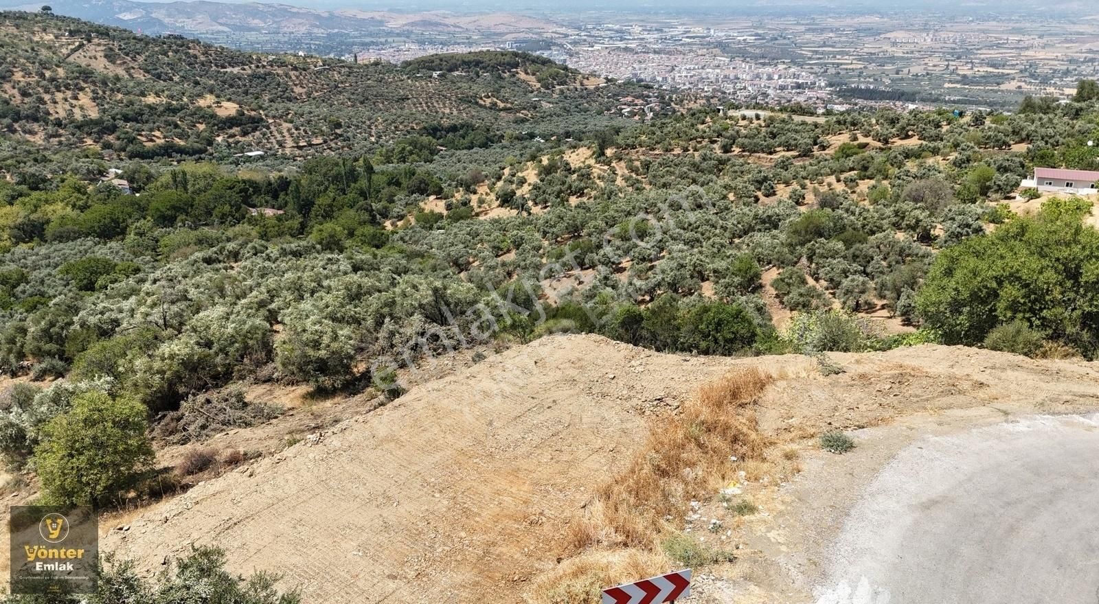Yönter Emlaktan Tire Manzaralı Merkeze 3 Km Mesafeli - Görsel 9
