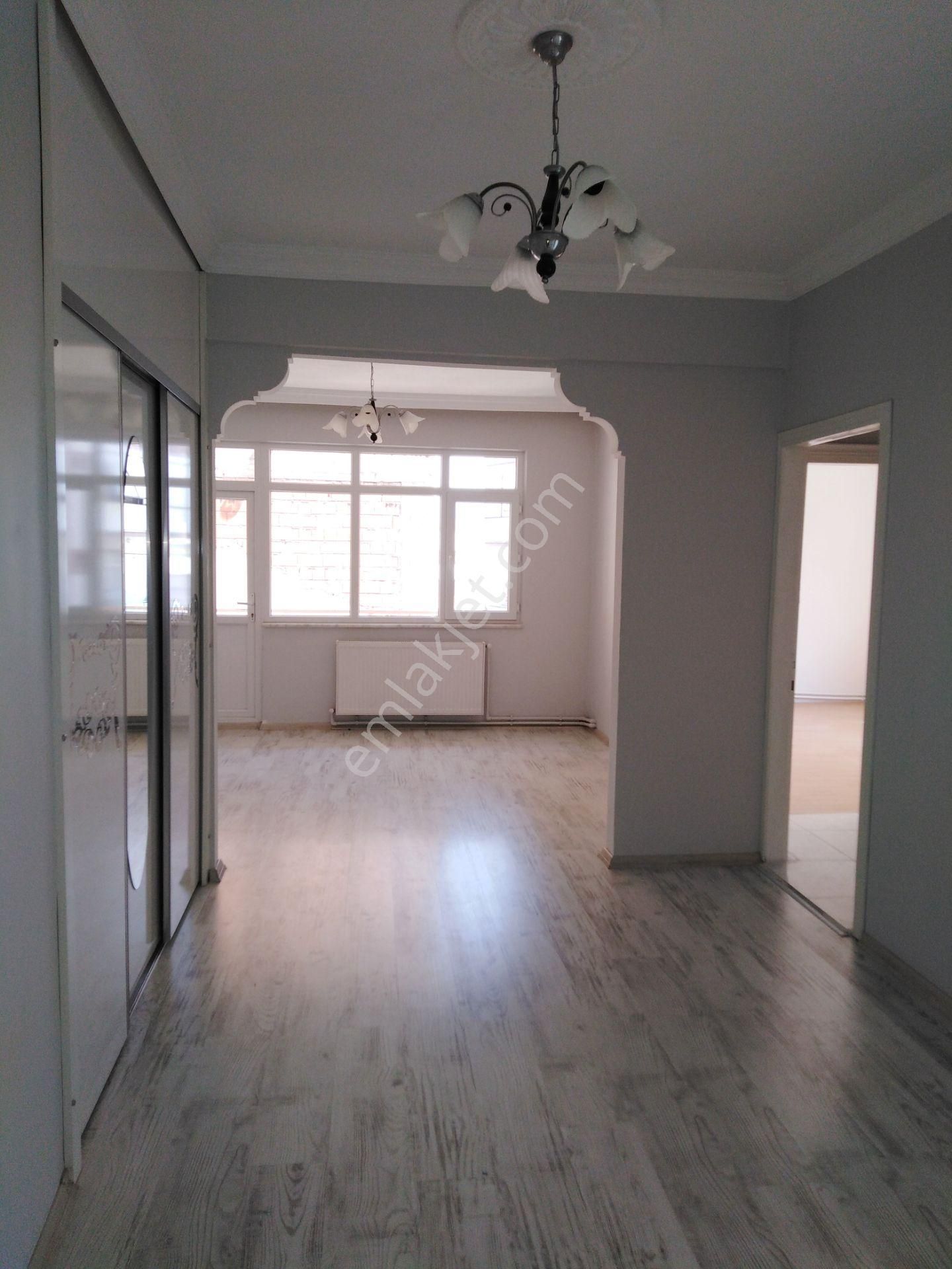 Gölcük Çiftlik Satılık Daire  Kocaeli Gölcük İhsaniye Çiftlik Mah Satılık 2+1 105 m² Daire