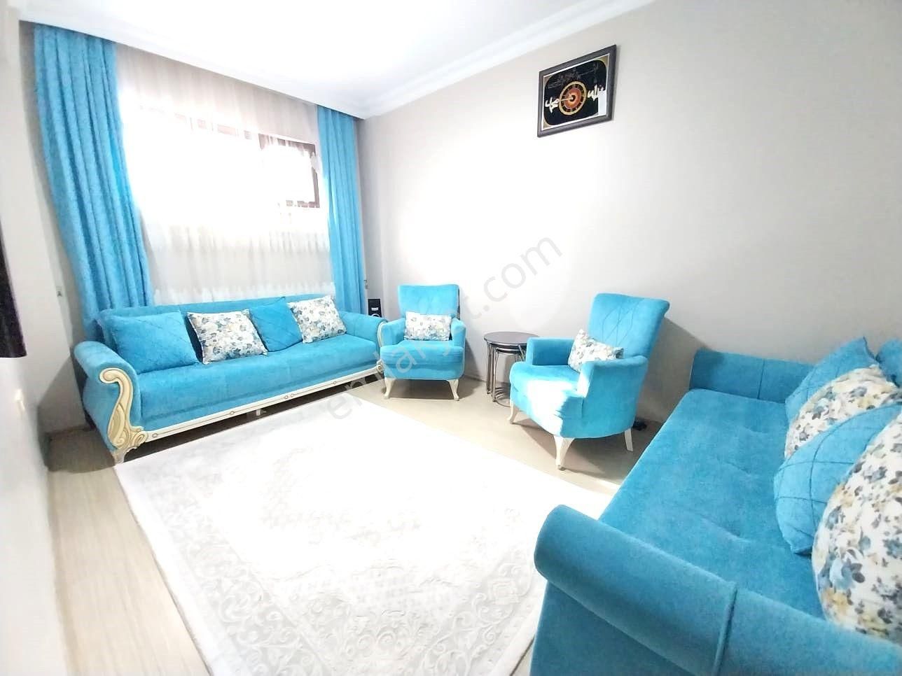 Küçükçekmece Sultan Murat Satılık Daire  LOFT tan SULTANMURAT DA 2+1 95M2 YATIRIMA UYGUN TEMİZ B. KATI