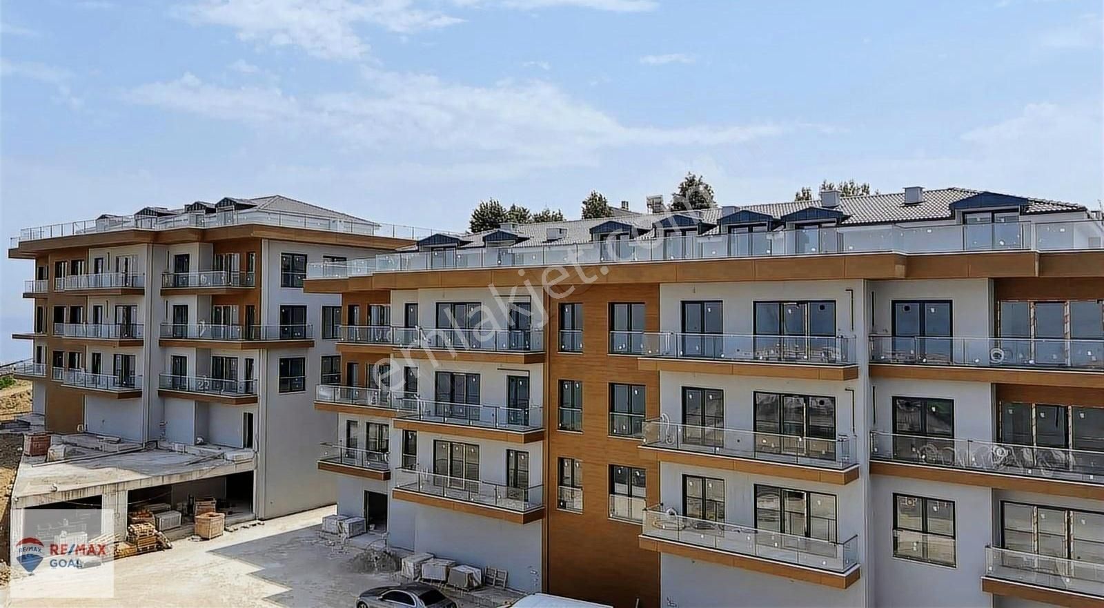 Çınarcık Koru Bld. (Cumhuriyet) Satılık Daire YALOVA HİLL DE AVANTAJLI FİYATLAR İLE SATILIK 2+1 LÜKS DAİRE