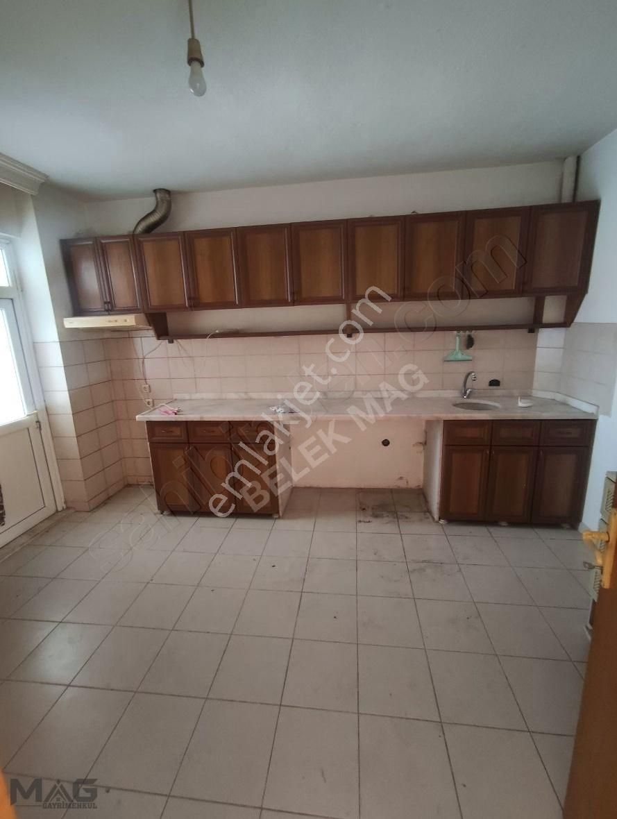 Serik Belek Kiralık Daire BELEK MERKEZ DE 3+1 EŞYASIZ GENİŞ DAİRE