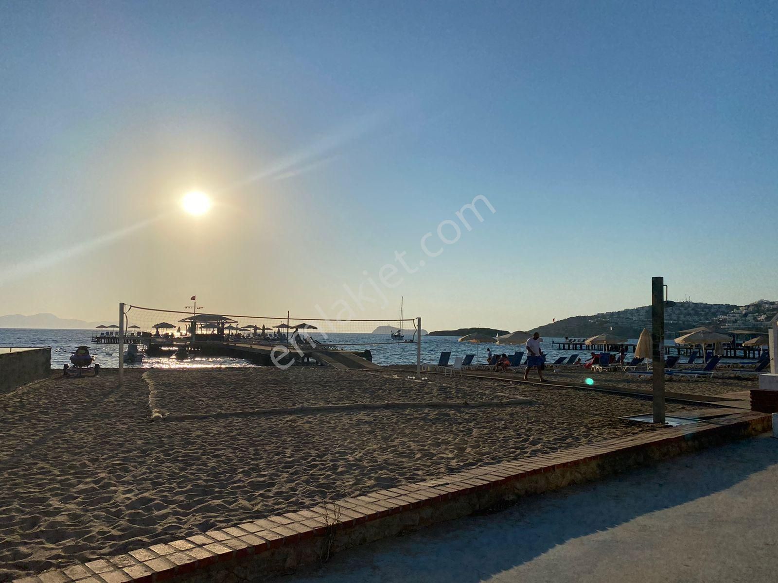 Kadıkalesinde Denize Sıfır 3+1 Bahçe Katı Daire - Görsel 20