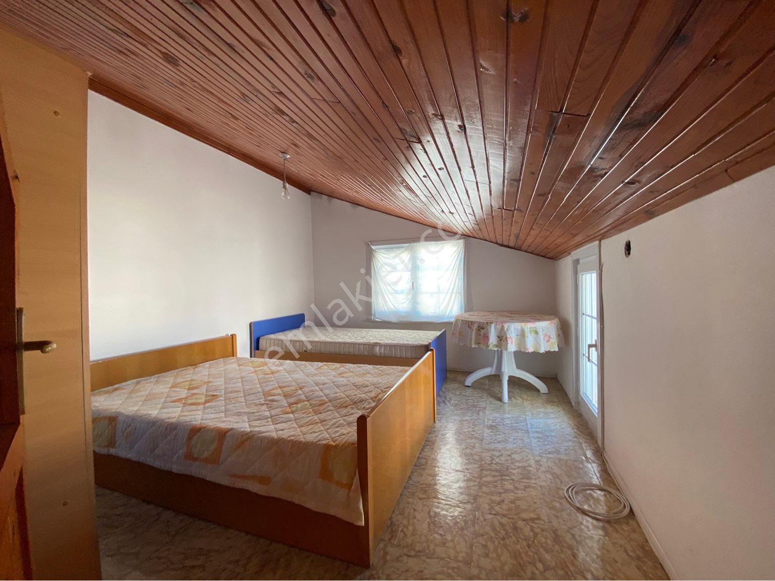 Yılmaz Emlaktan 5+1 Villa - Görsel 15