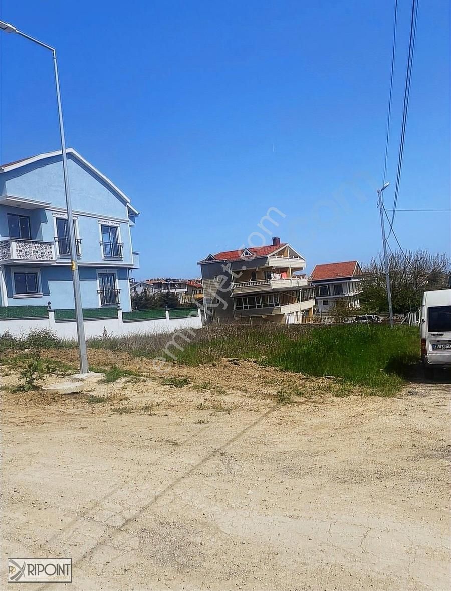 Silivri Gümüşyaka Satılık Villa İmarlı Silivri Gümüşyaka da Satılık Müstakil Arsa