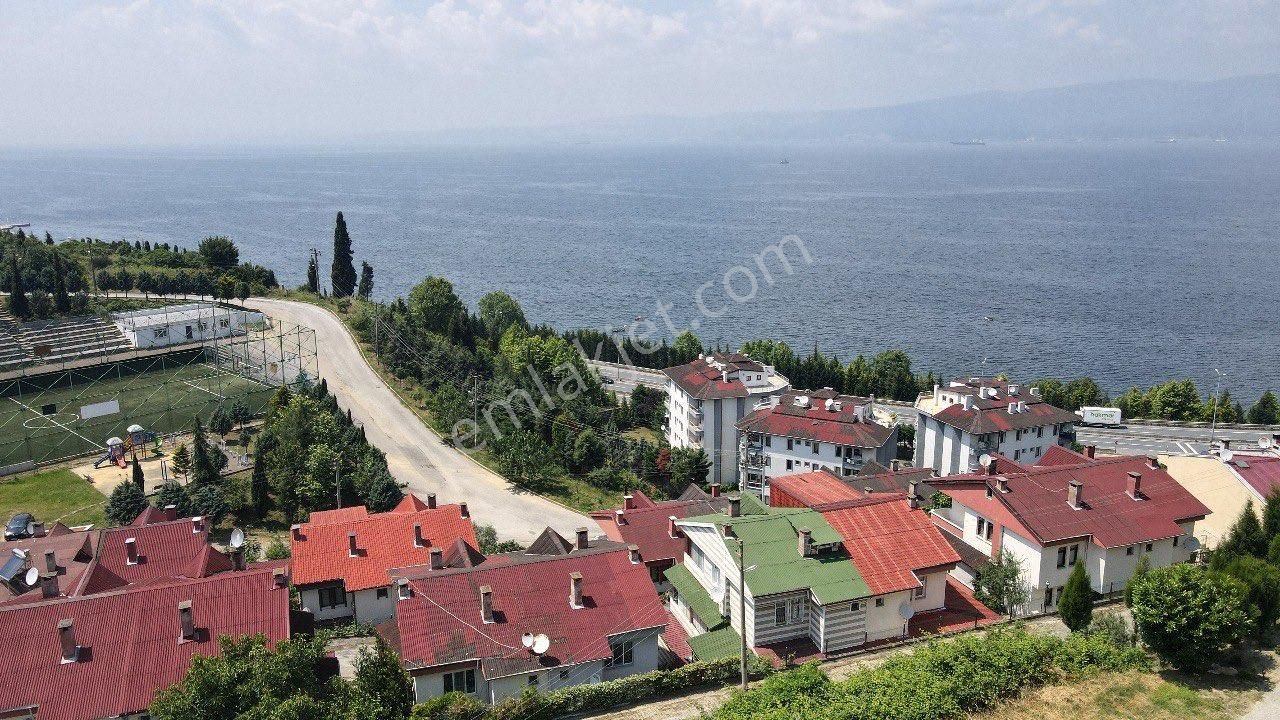 Gölcük Ulaşlı Yavuz Sultan Selim Satılık Villa RW Novadan Ulaşlı’da Deniz Manzaralı Bahçeli Villa