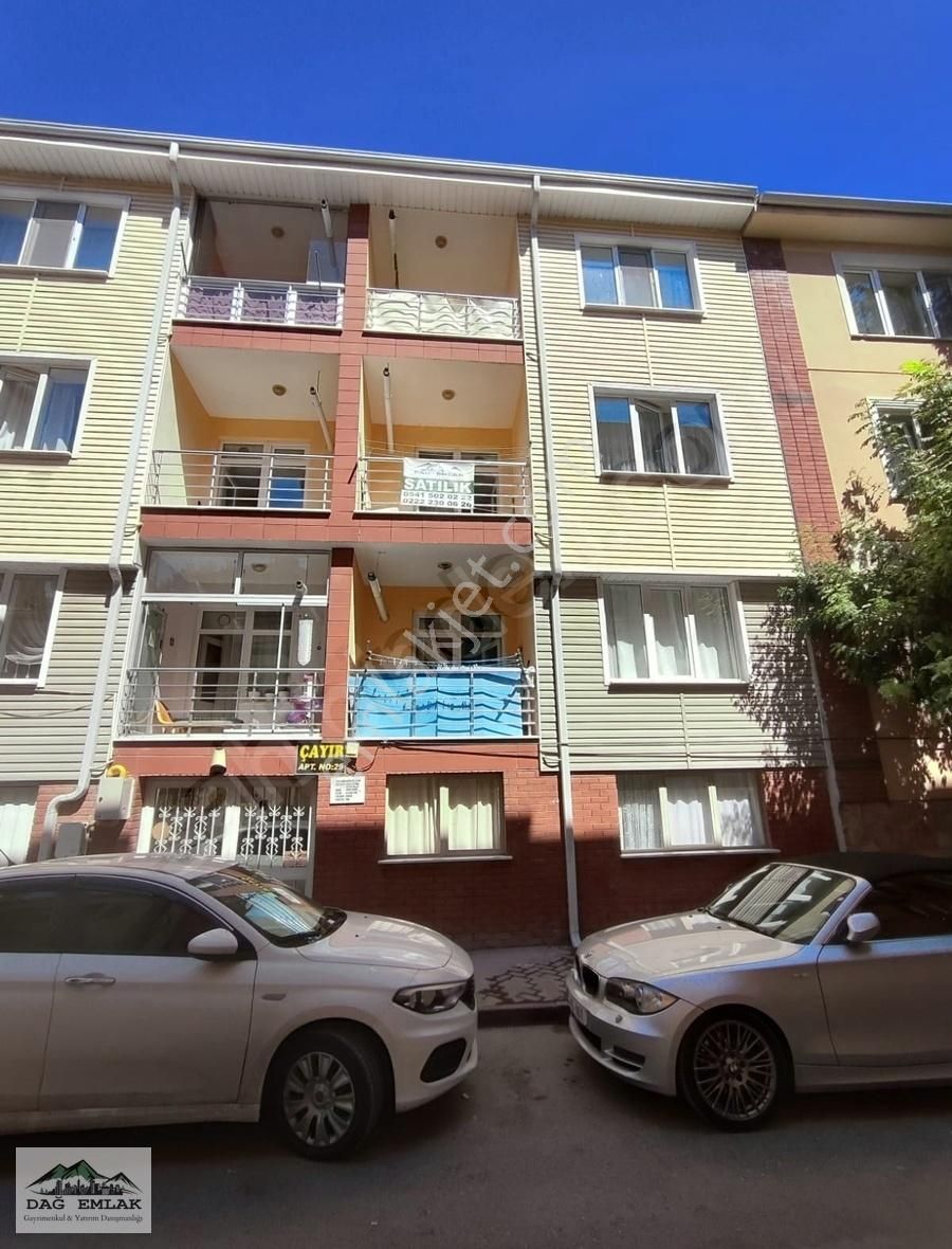 Tepebaşı Merkez Yeni Satılık Daire DAĞ EMLAK//MERKEZ YENİ MH. 145m2 ARAKAT BAKIMLI GENİŞ DAİRE