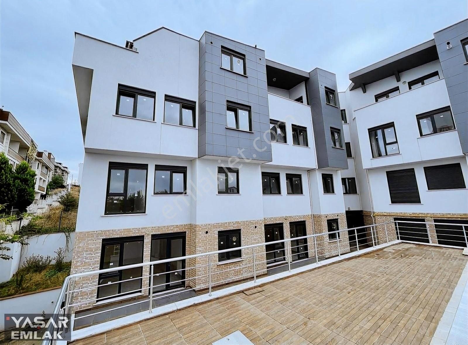 Darıca Bayramoğlu Satılık Daire MERT ERKAN BALYANOZ 3 + 1 120 M² SIFIR BAHÇELİ-HAVUZLU K.OTOPARK